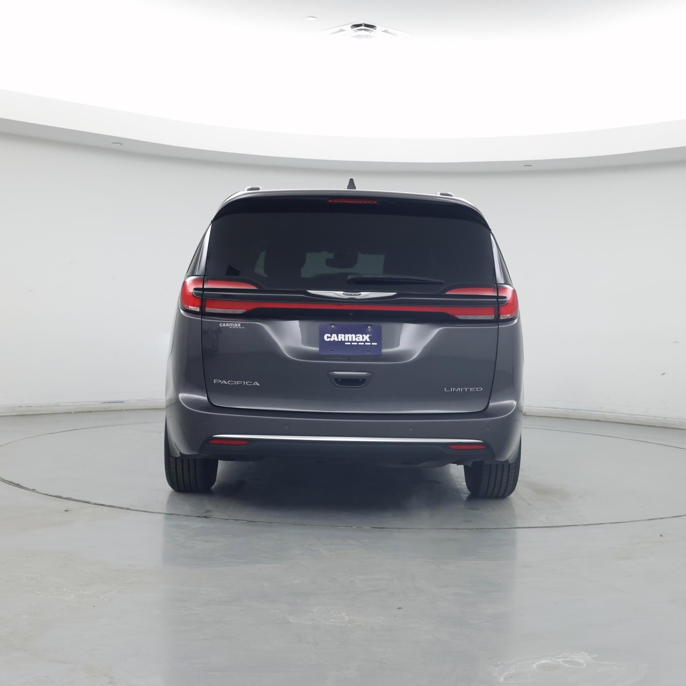 Thumbnail: 2022 Chrysler Pacifica - 6