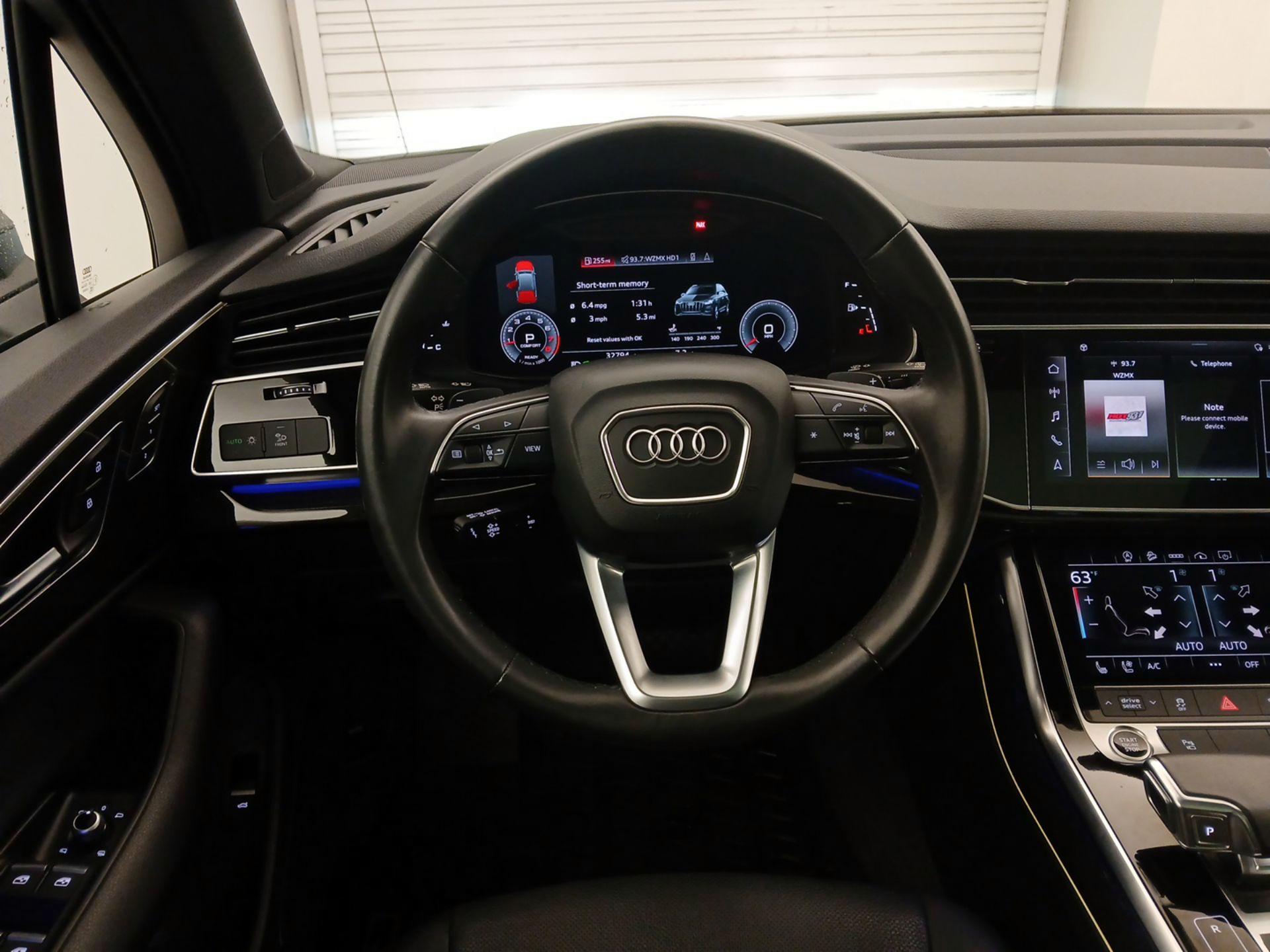 Thumbnail: 2022 Audi Q7 - 10