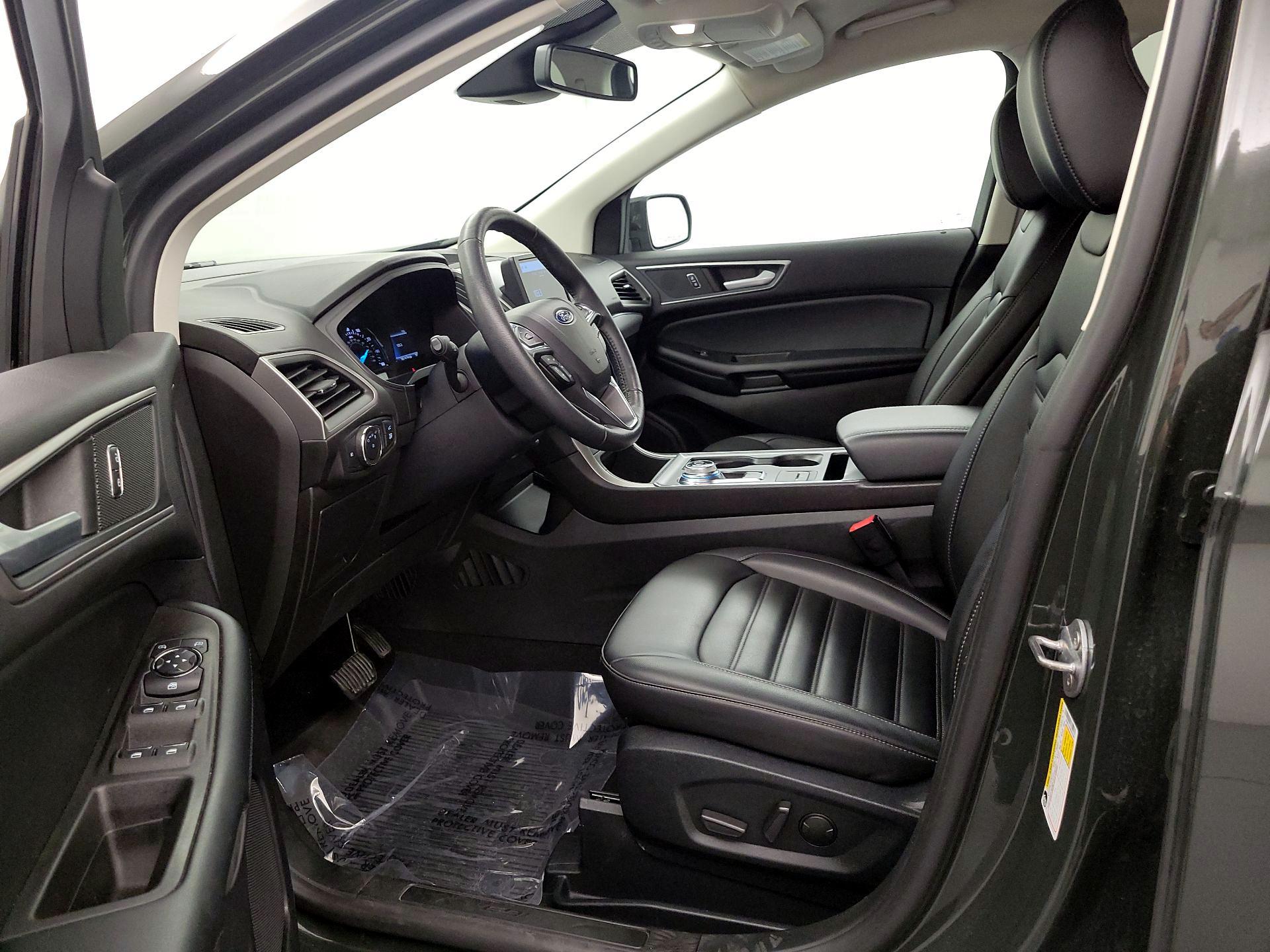 Thumbnail: 2022 Ford Edge - 11