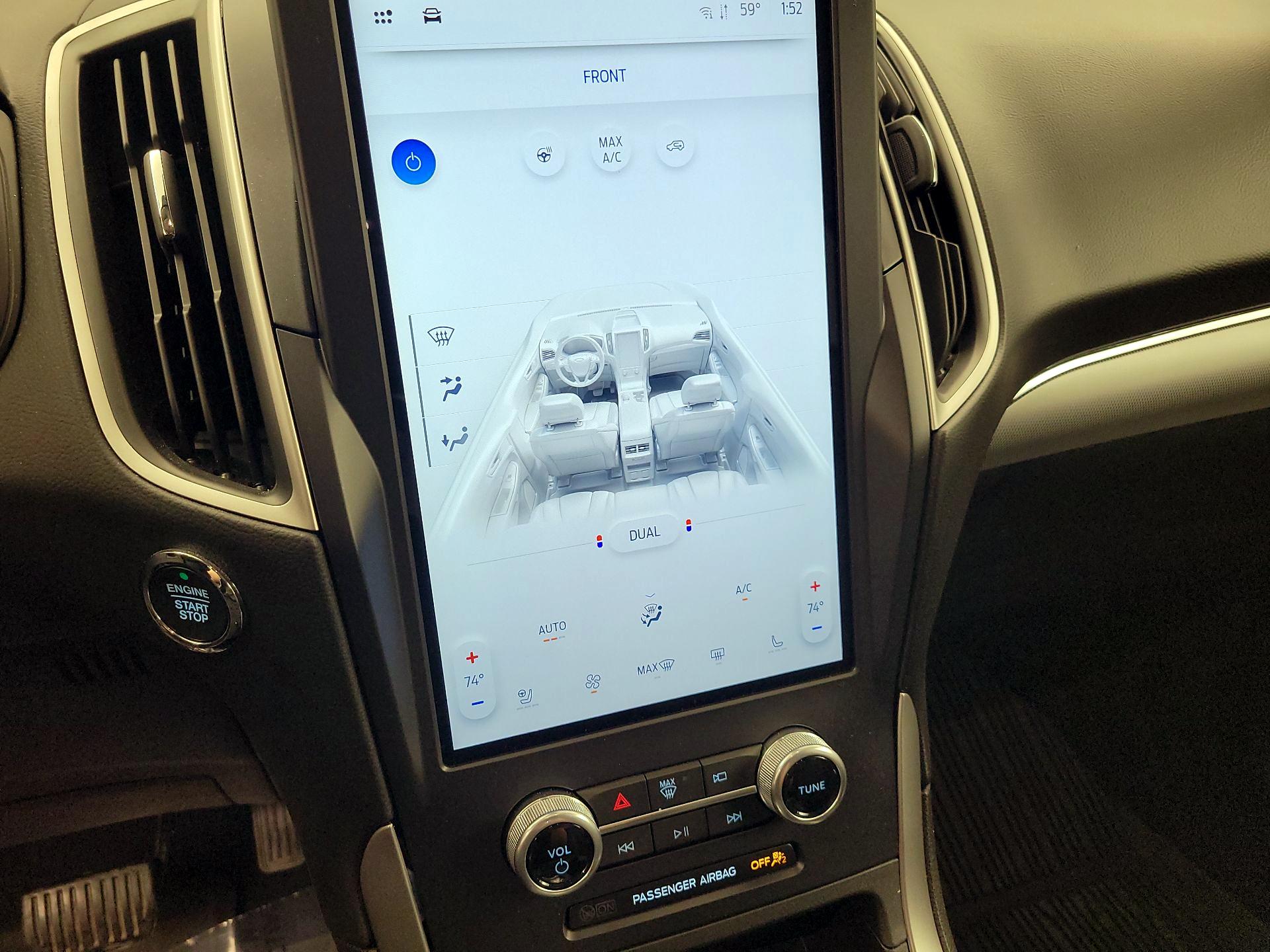 Thumbnail: 2022 Ford Edge - 16