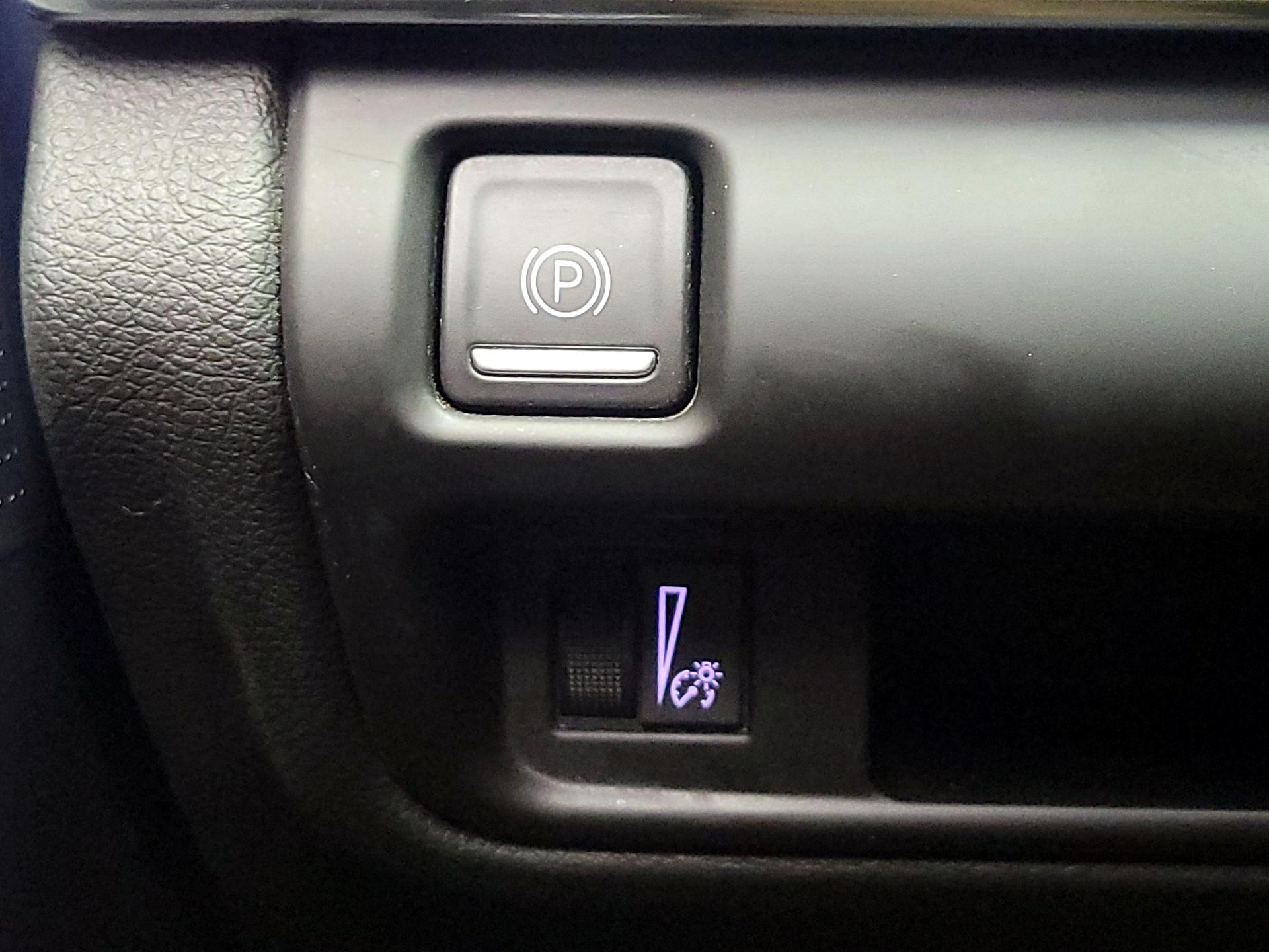 Thumbnail: 2022 Cadillac CT5 - 13