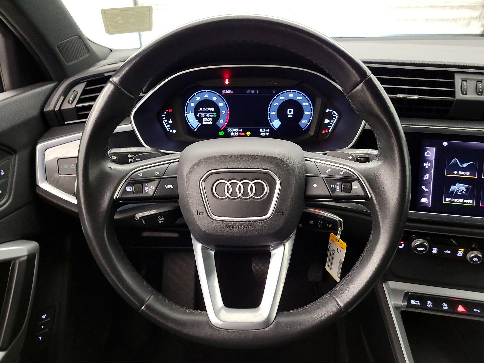 Thumbnail: 2022 Audi Q3 - 10