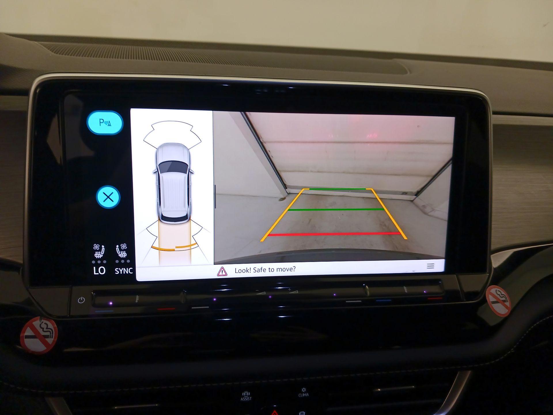 Thumbnail: 2024 Volkswagen Atlas - 15