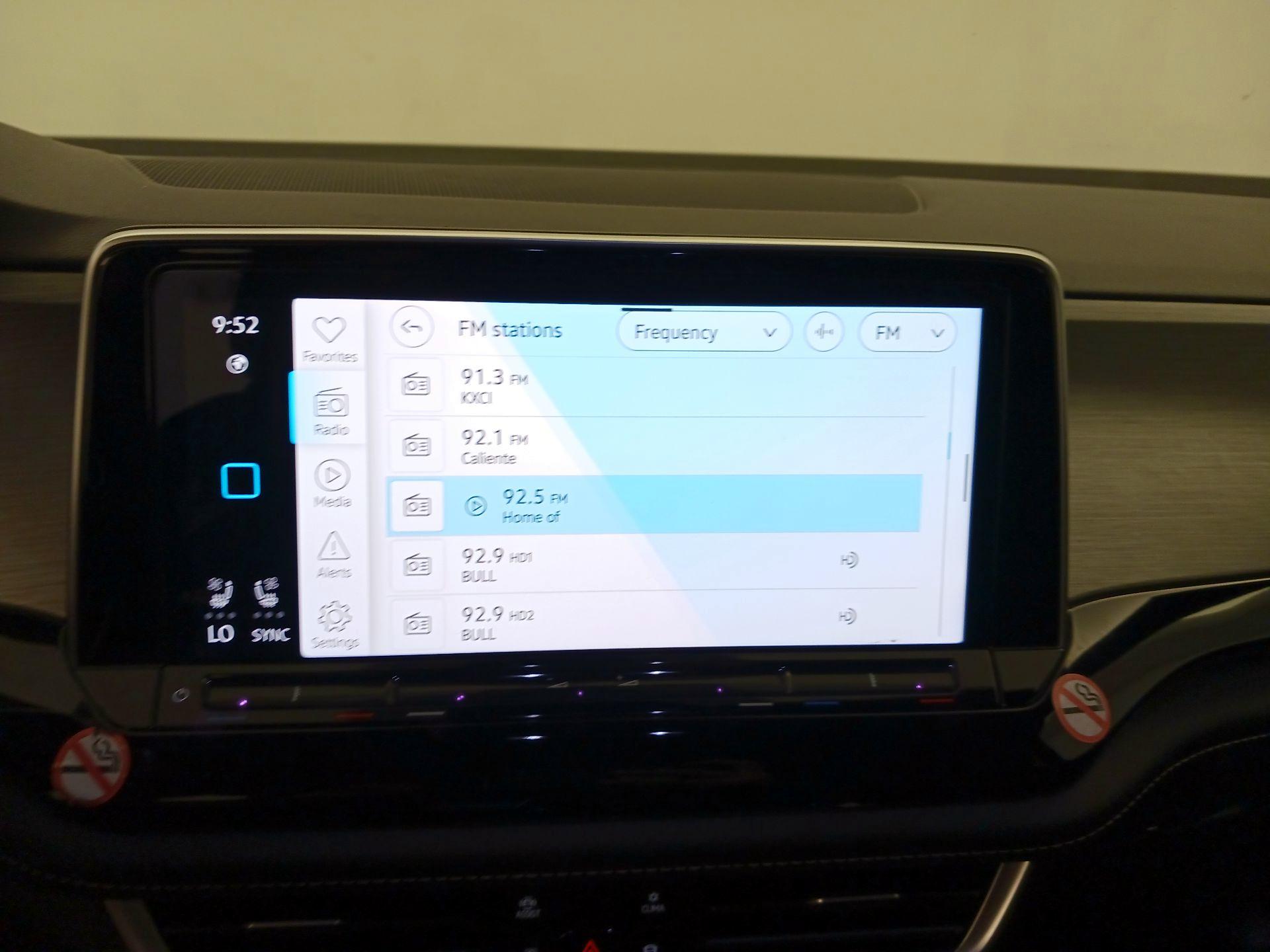 Thumbnail: 2024 Volkswagen Atlas - 16