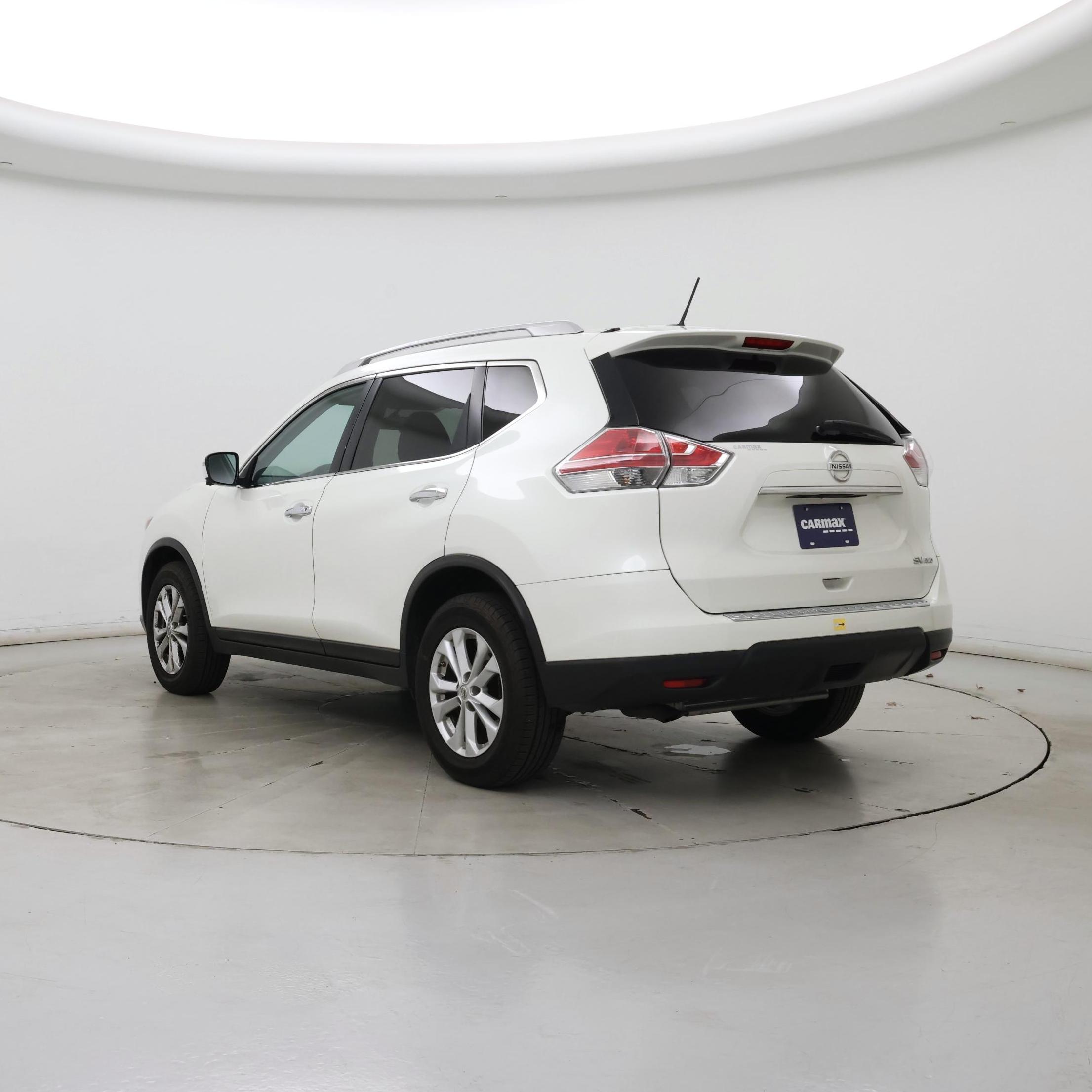 Thumbnail: 2015 Nissan Rogue - 2