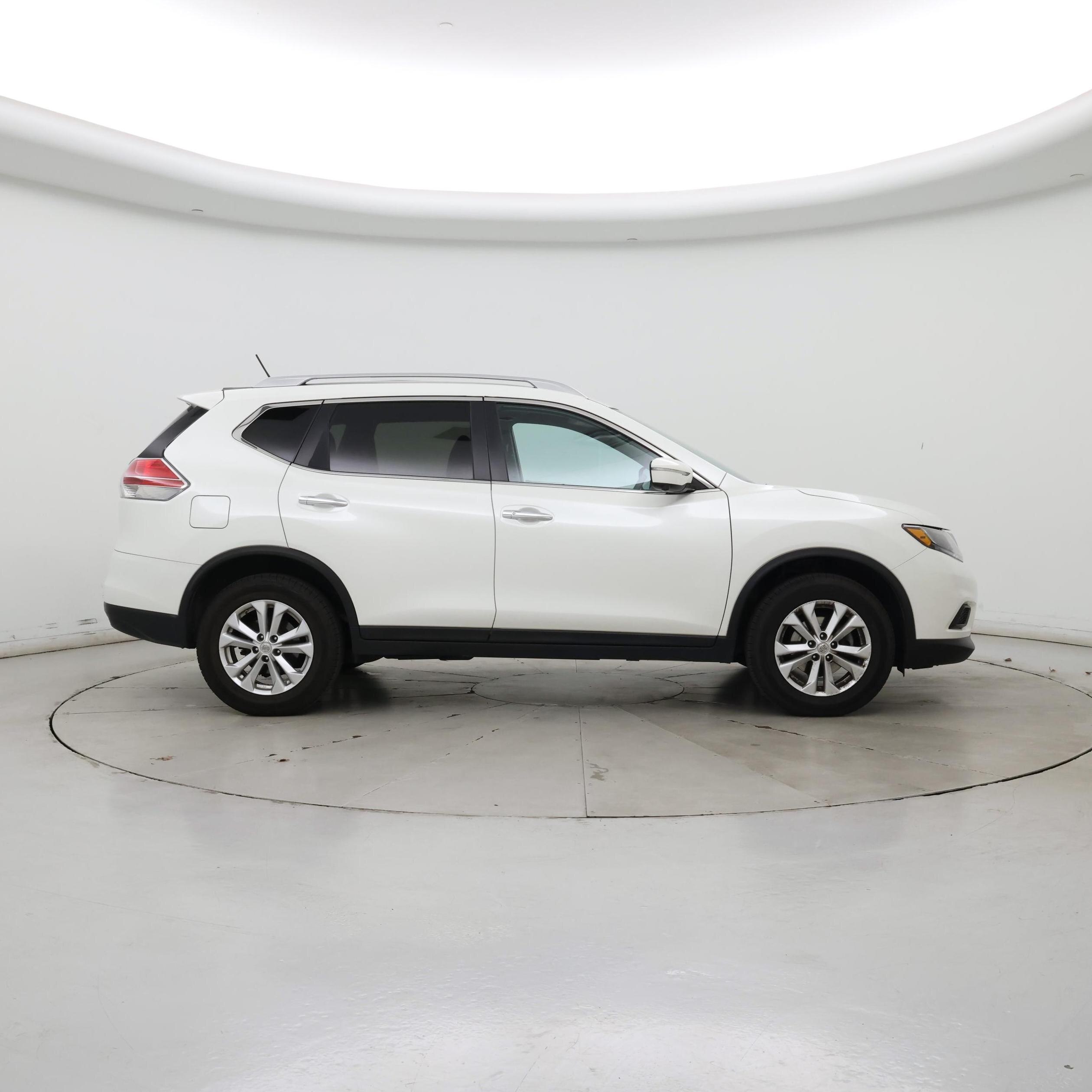 Thumbnail: 2015 Nissan Rogue - 7