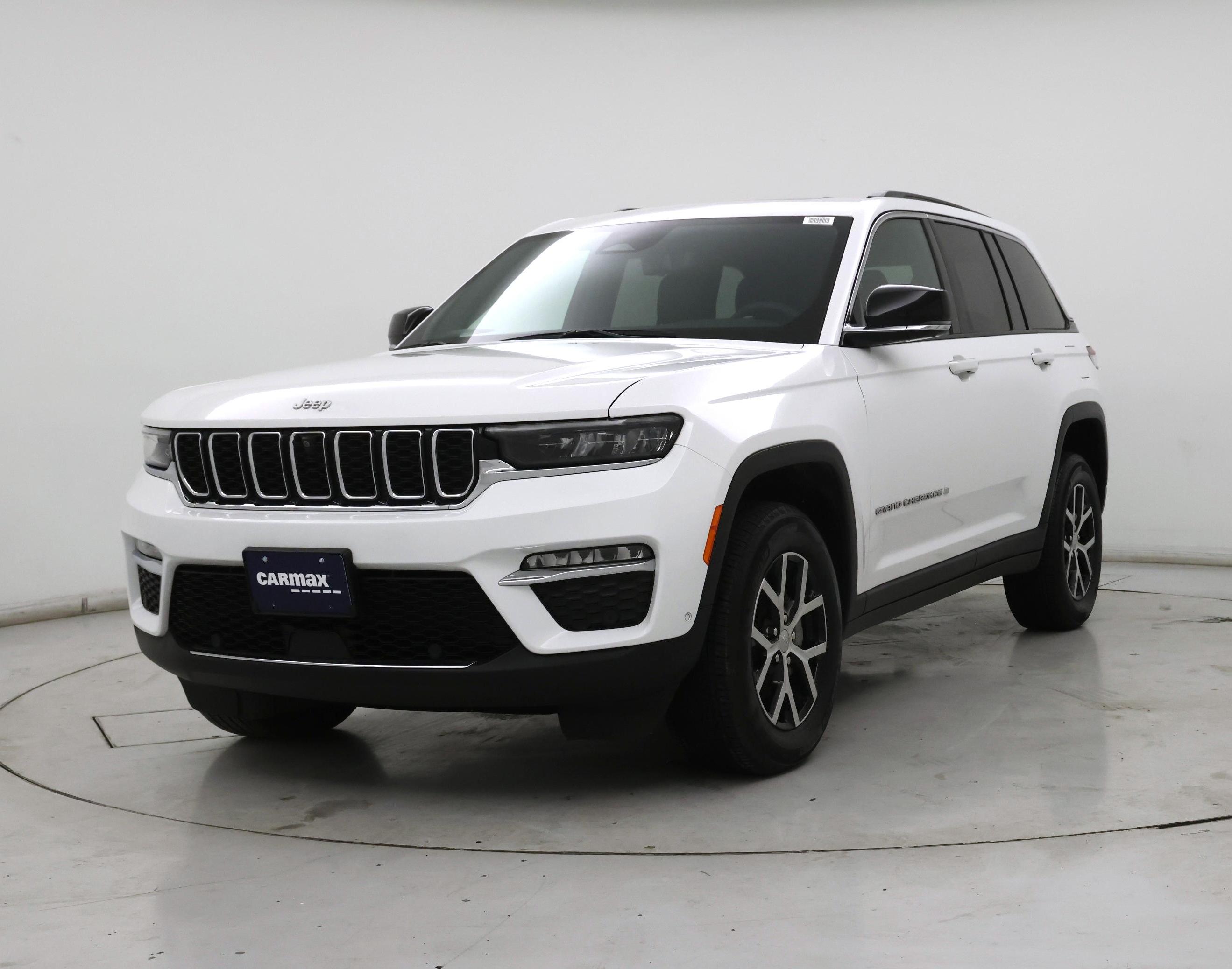 Thumbnail: 2024 Jeep Grand Cherokee - 4