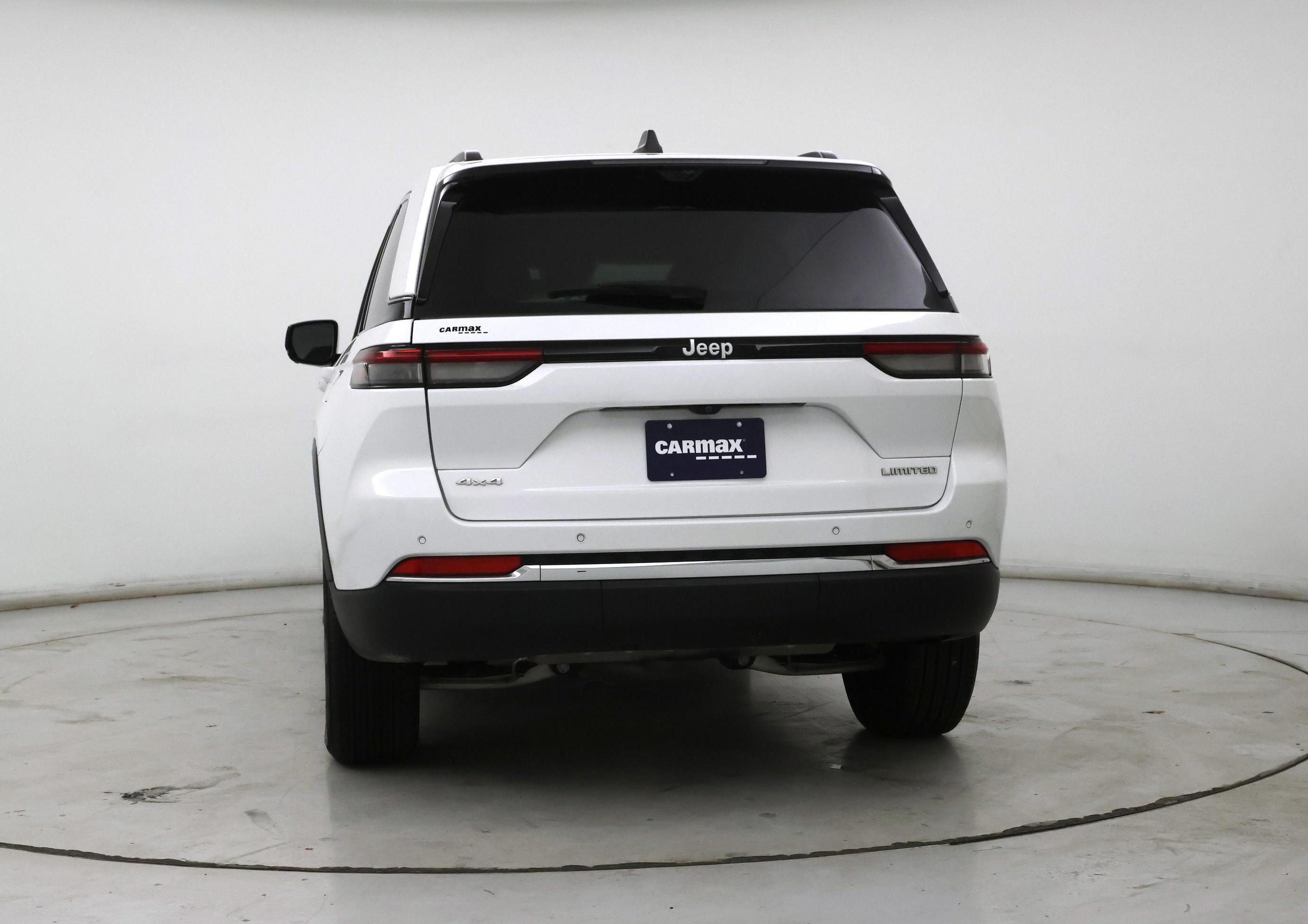 Thumbnail: 2024 Jeep Grand Cherokee - 6