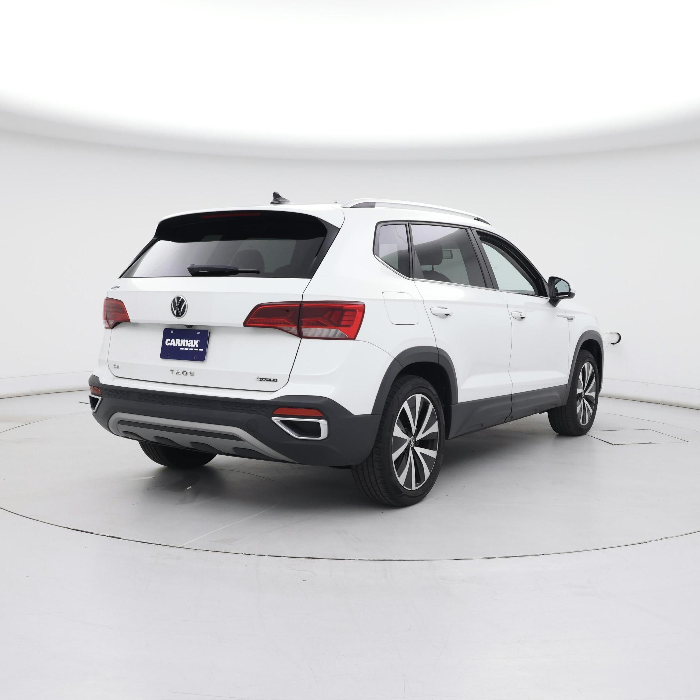 Thumbnail: 2022 Volkswagen Taos - 8