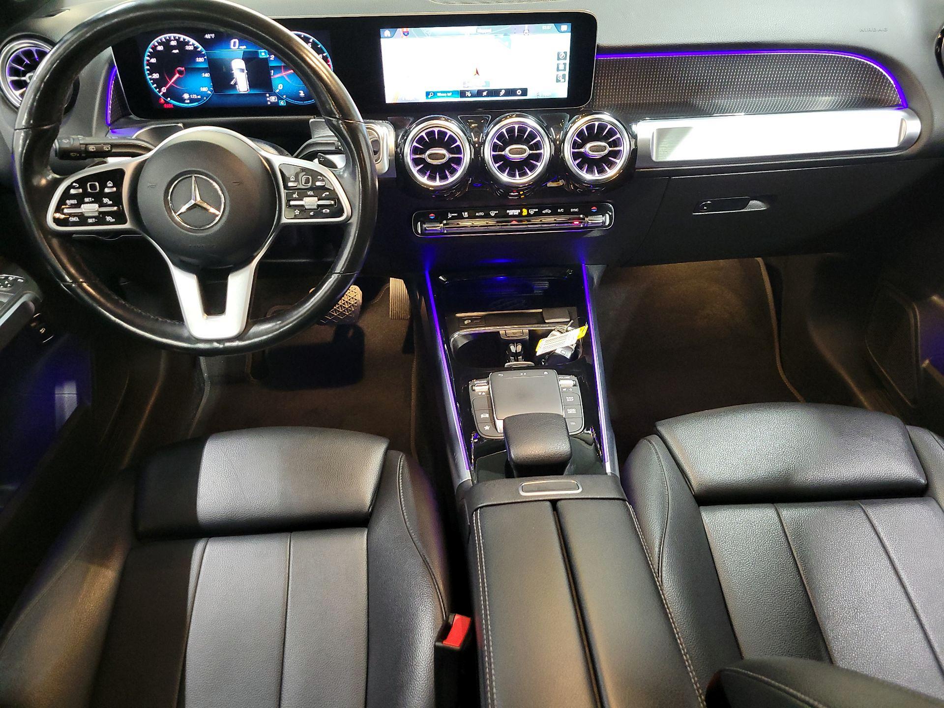 Thumbnail: 2021 Mercedes-Benz GLB - 9