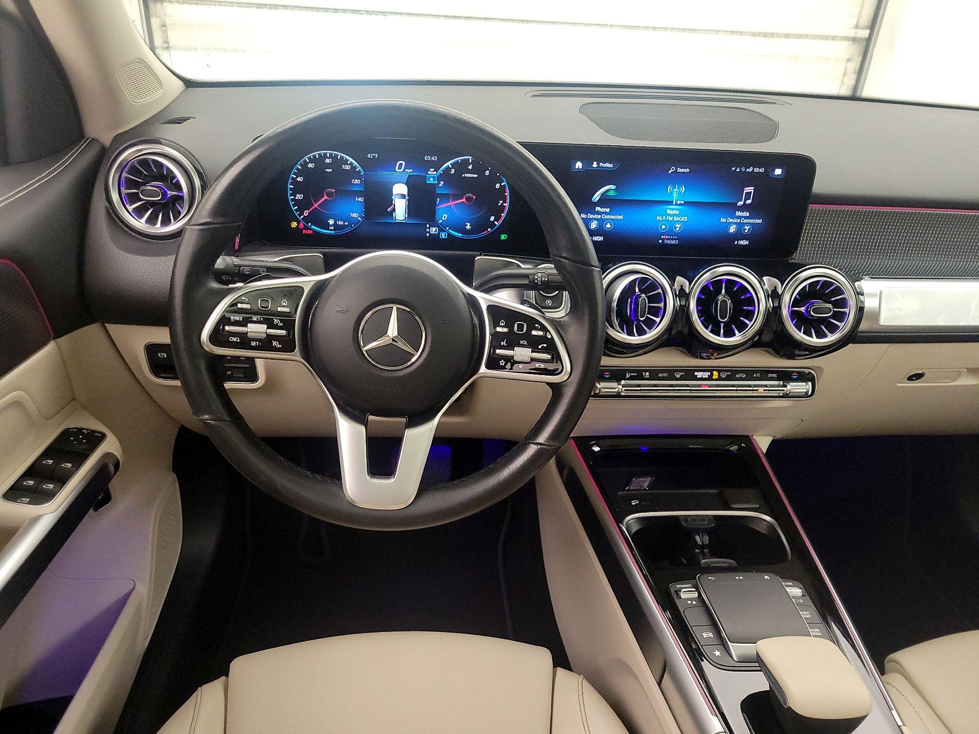 Thumbnail: 2023 Mercedes-Benz GLB - 10