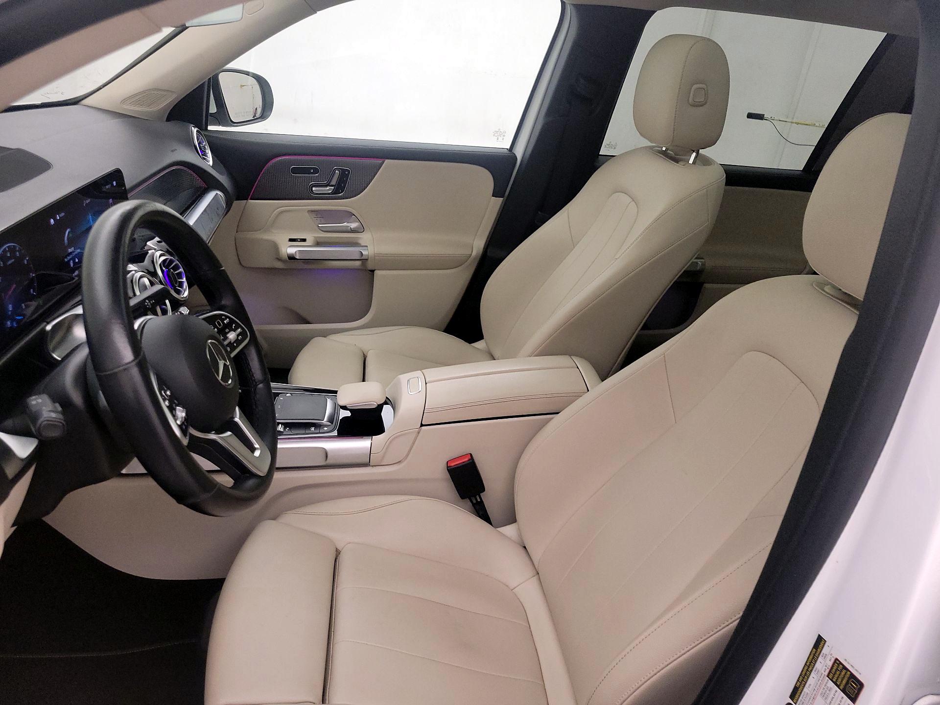 Thumbnail: 2023 Mercedes-Benz GLB - 11