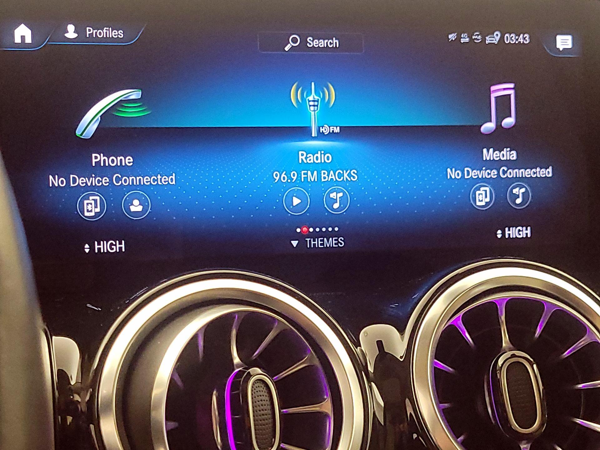 Thumbnail: 2023 Mercedes-Benz GLB - 15