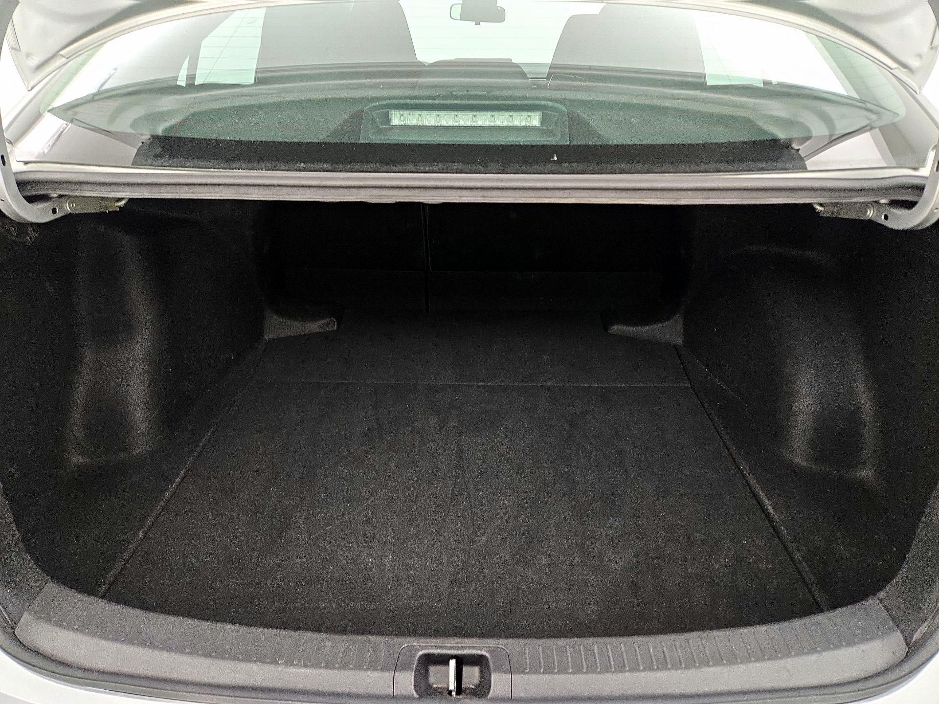 Thumbnail: 2022 Toyota Corolla - 19