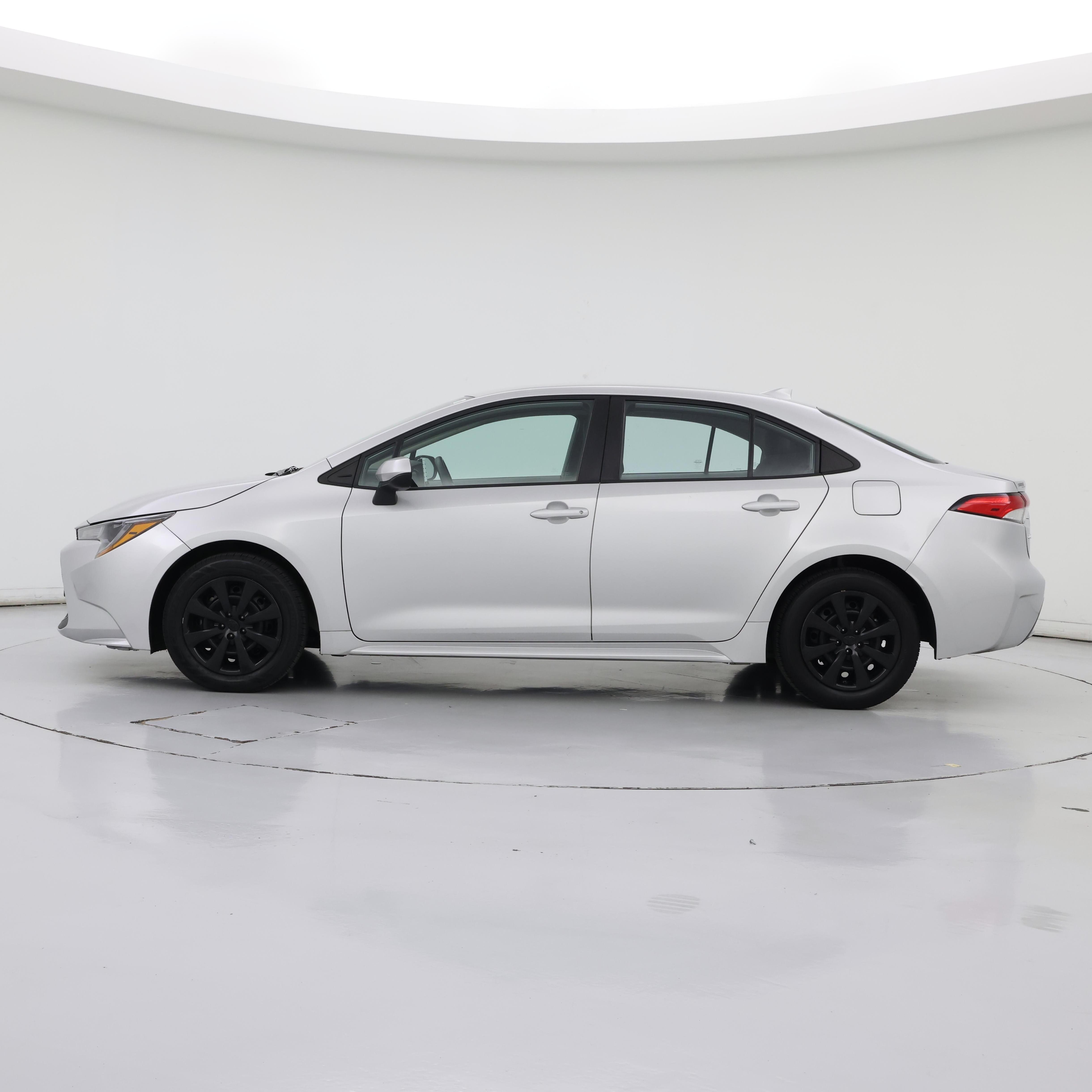 Thumbnail: 2022 Toyota Corolla - 3