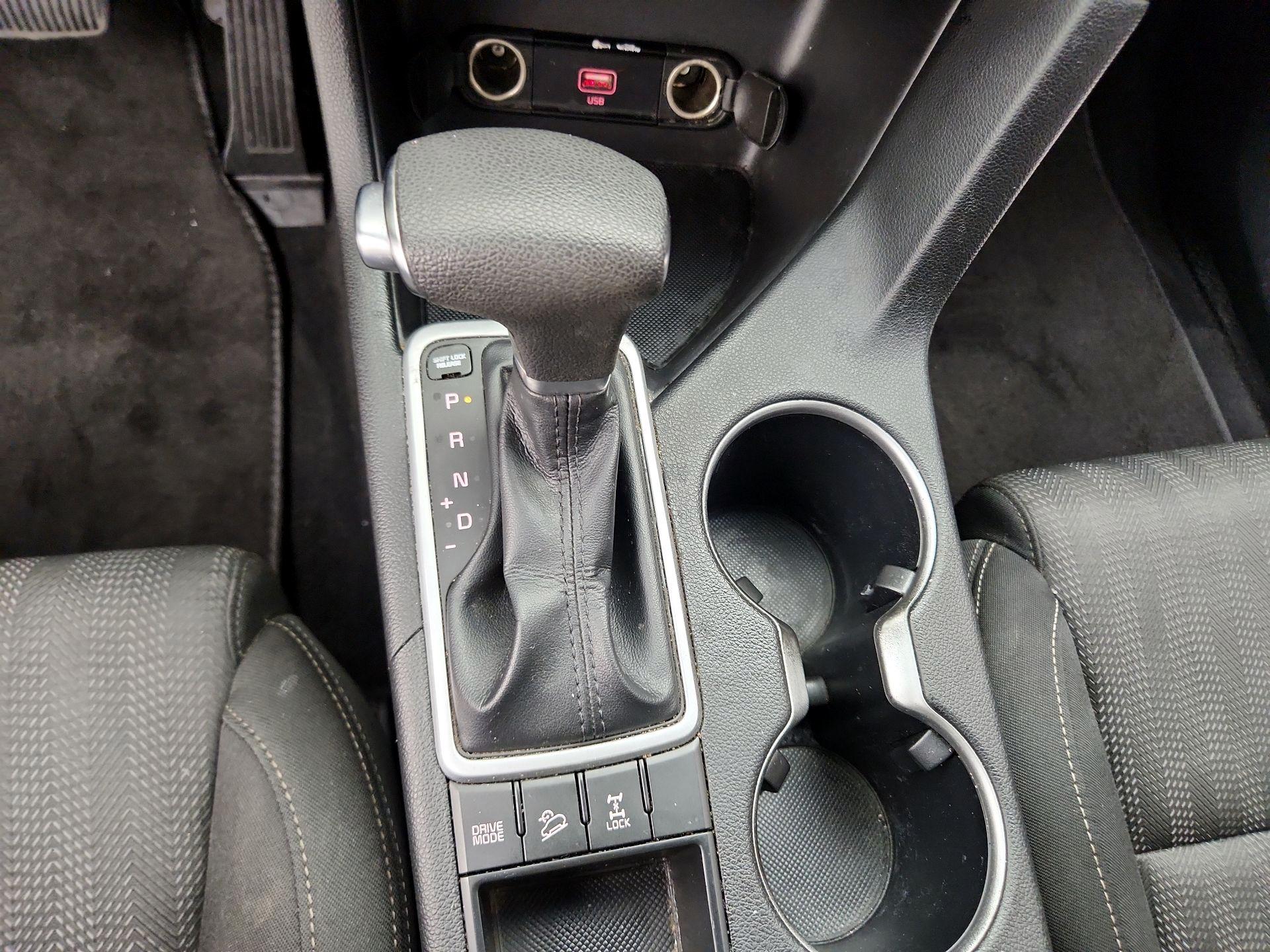 Thumbnail: 2021 Kia Sportage - 17