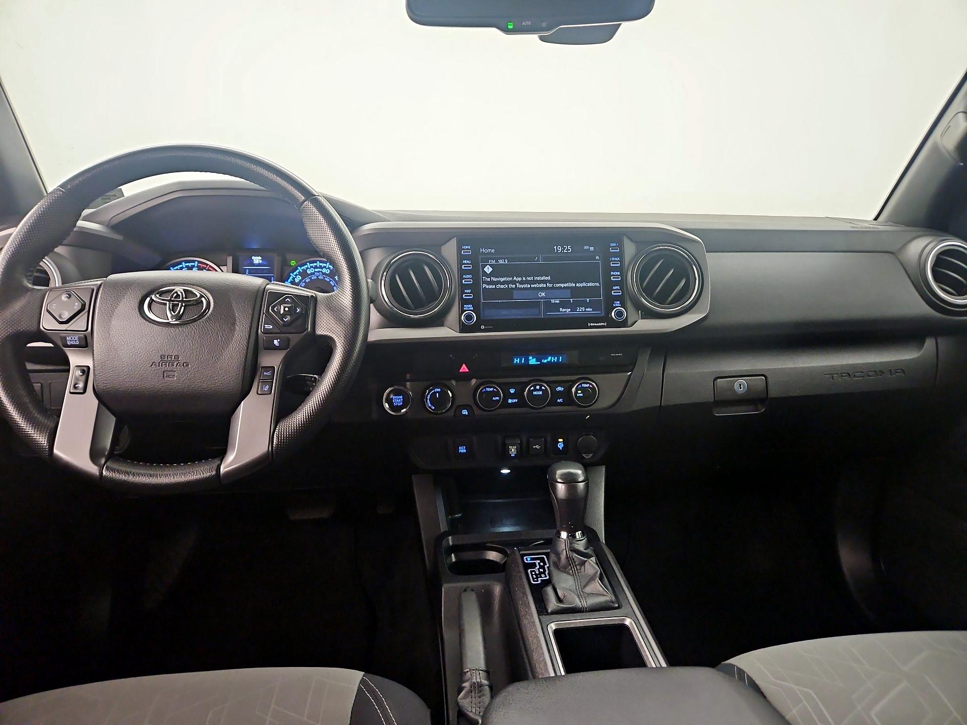 Thumbnail: 2022 Toyota Tacoma - 9