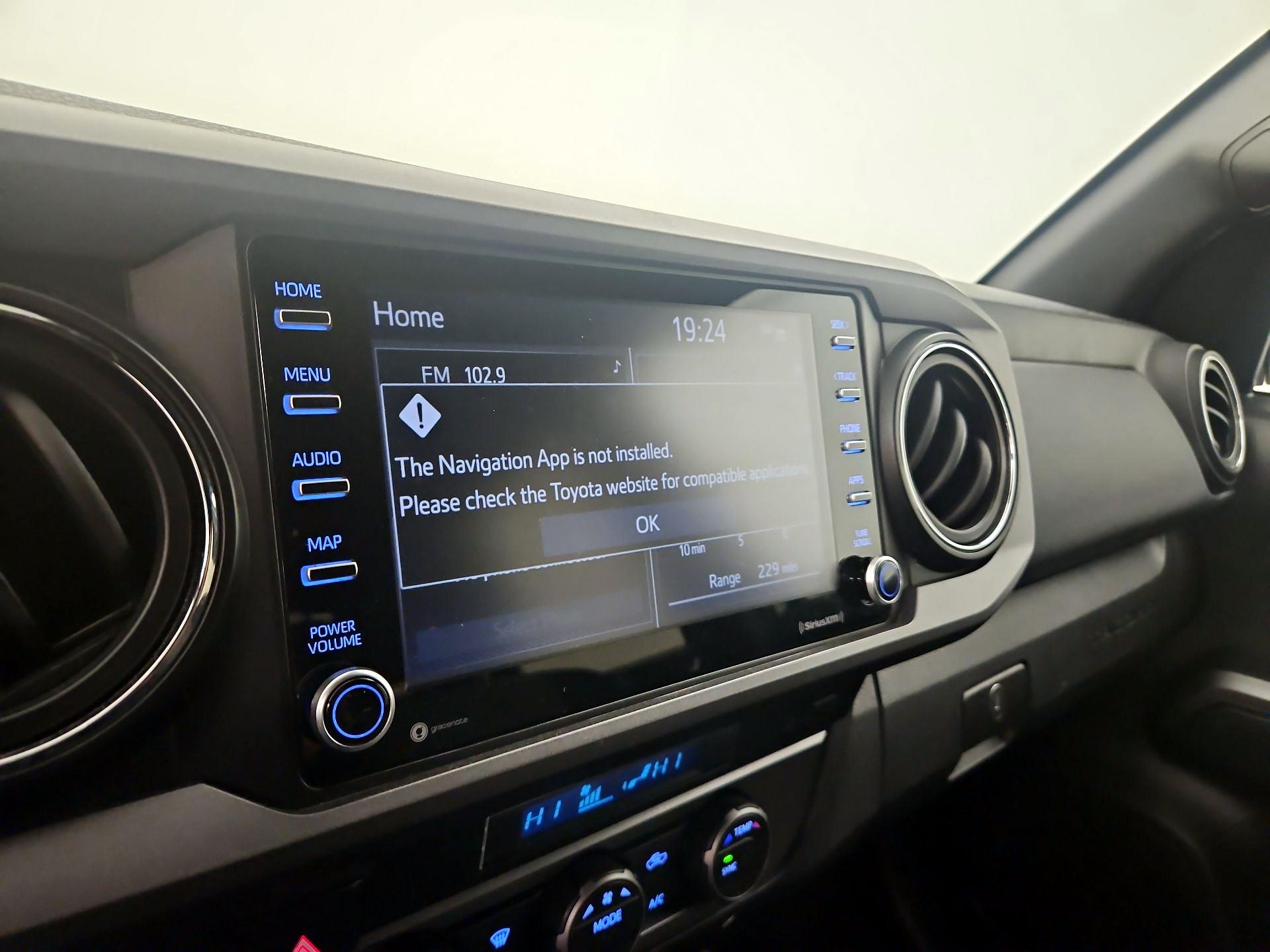 Thumbnail: 2022 Toyota Tacoma - 14