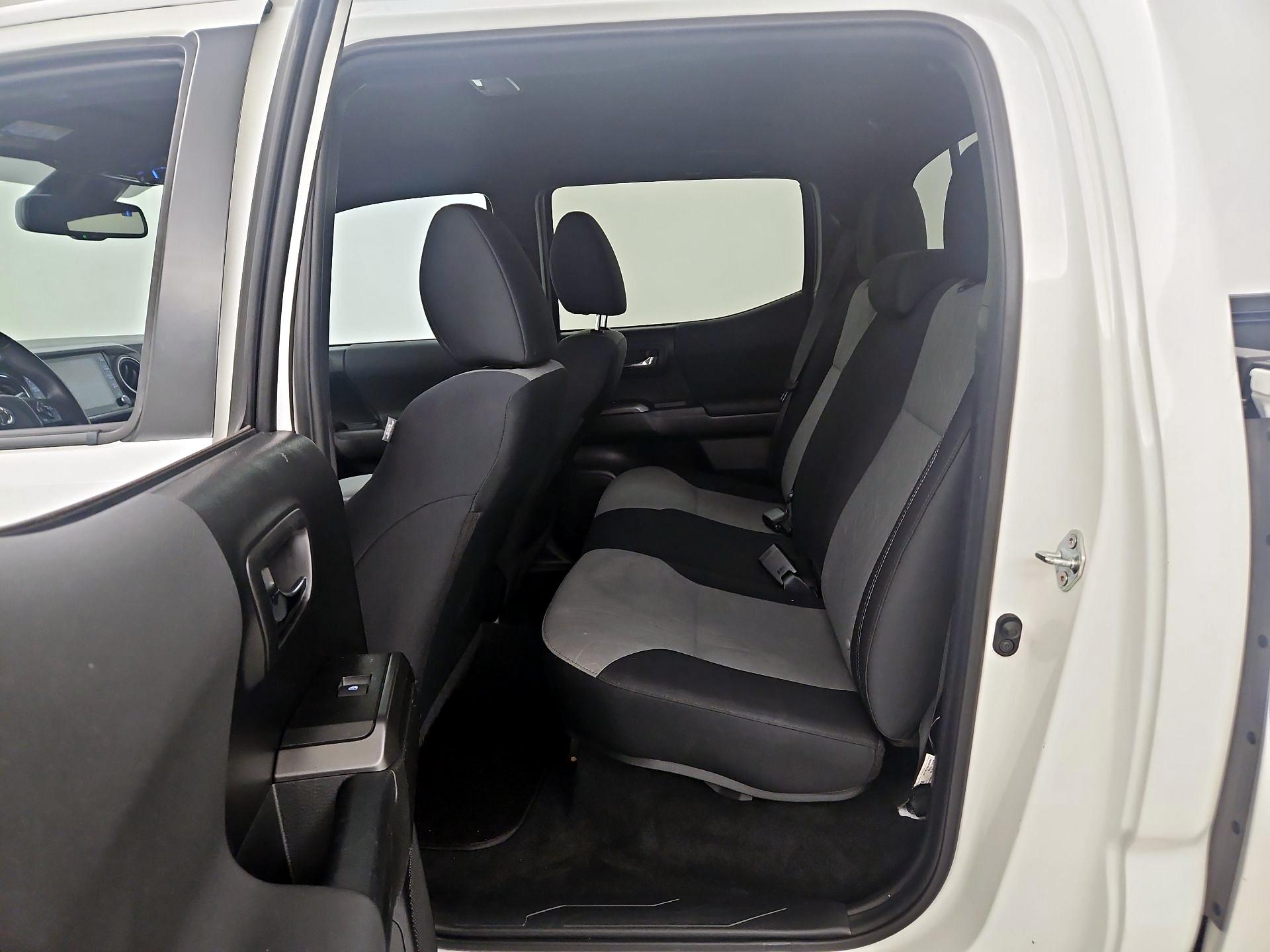 Thumbnail: 2022 Toyota Tacoma - 20