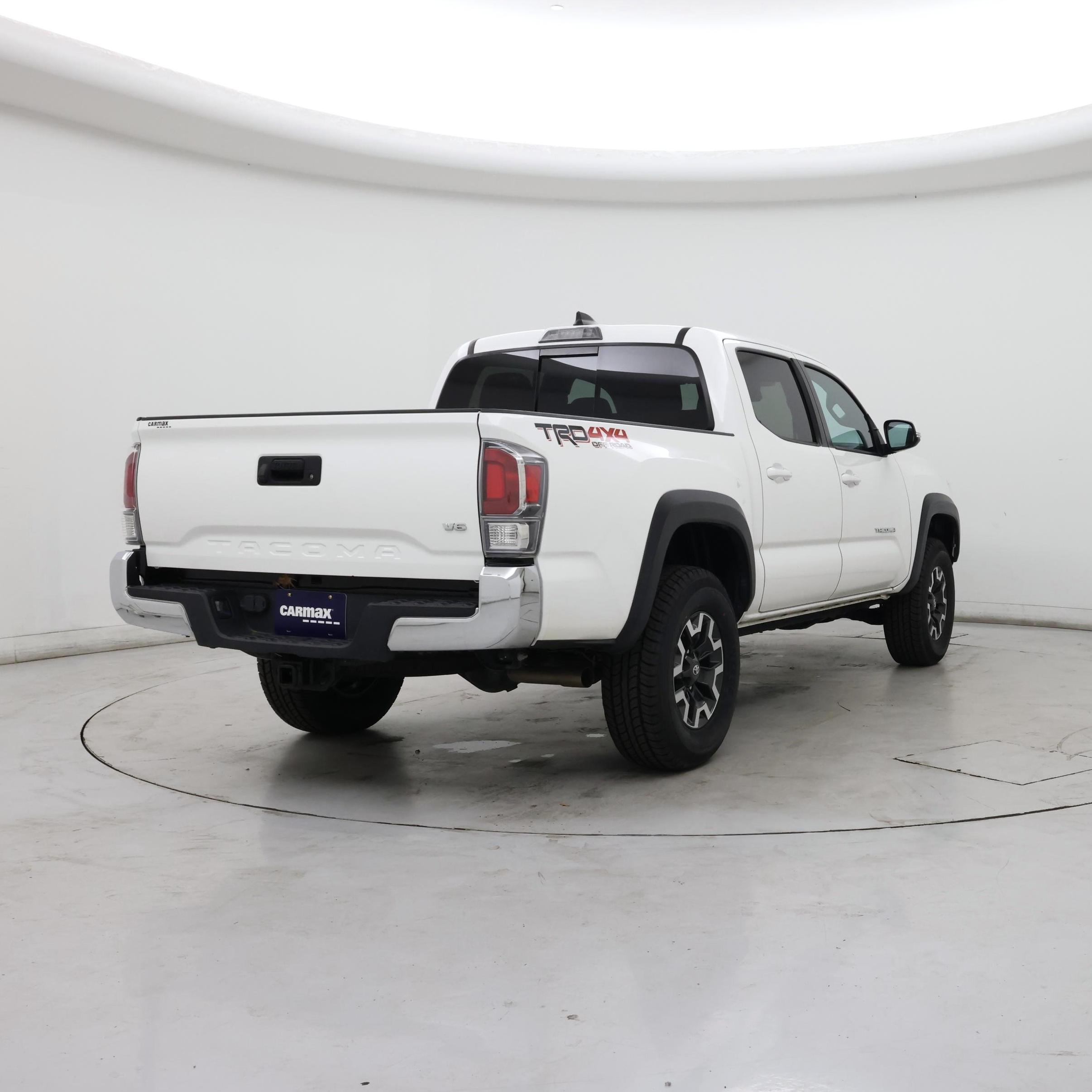 Thumbnail: 2022 Toyota Tacoma - 8