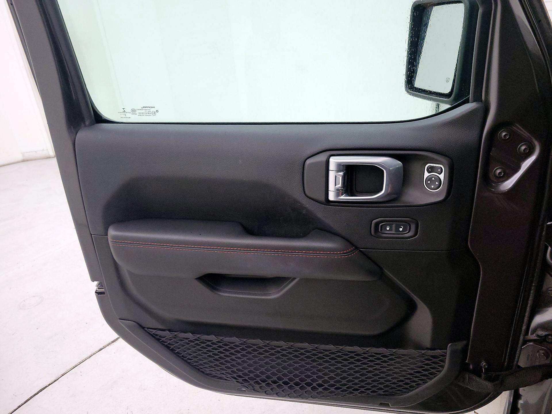 Thumbnail: 2021 Jeep Wrangler - 12