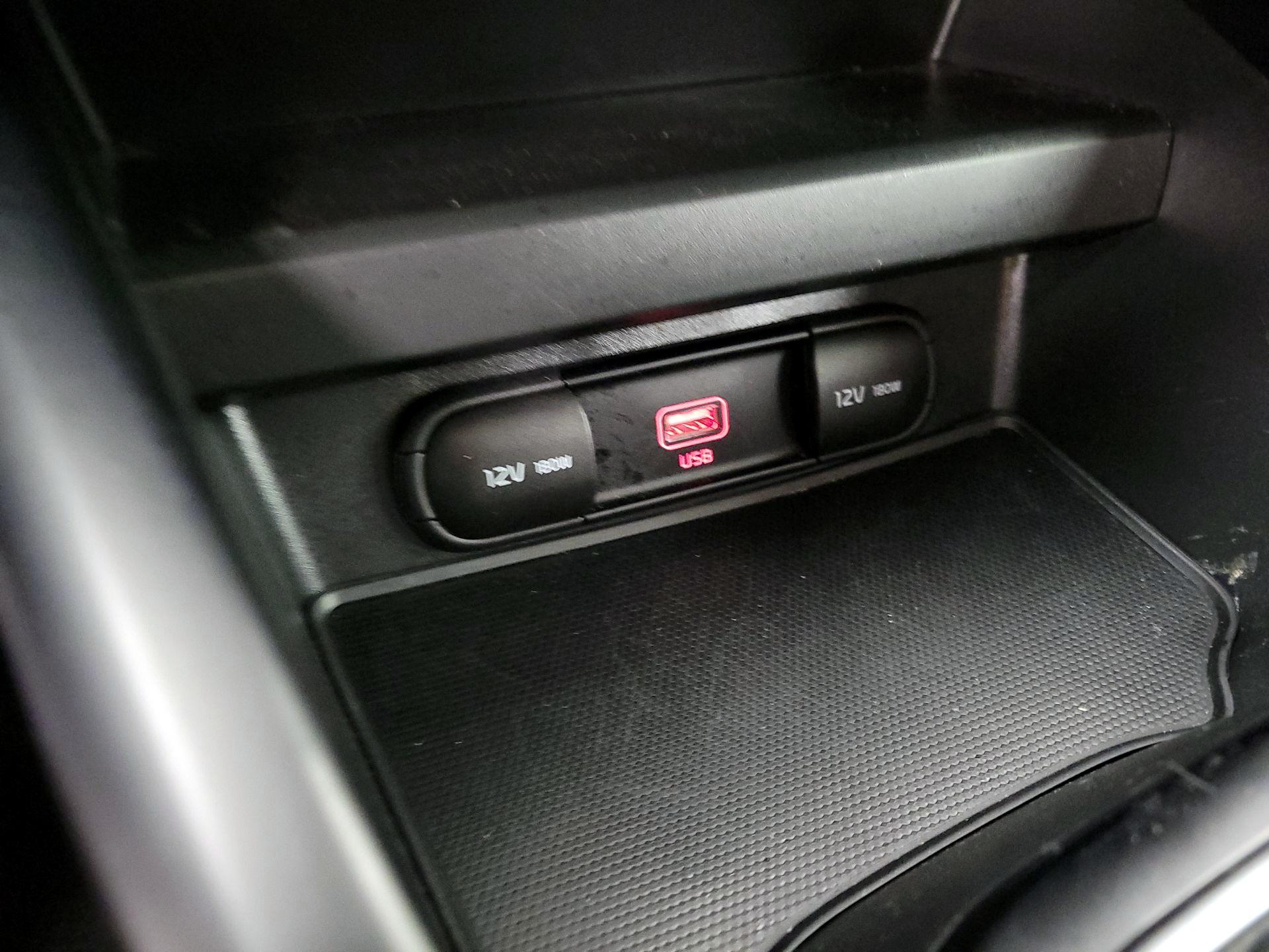 Thumbnail: 2020 Kia Soul - 18