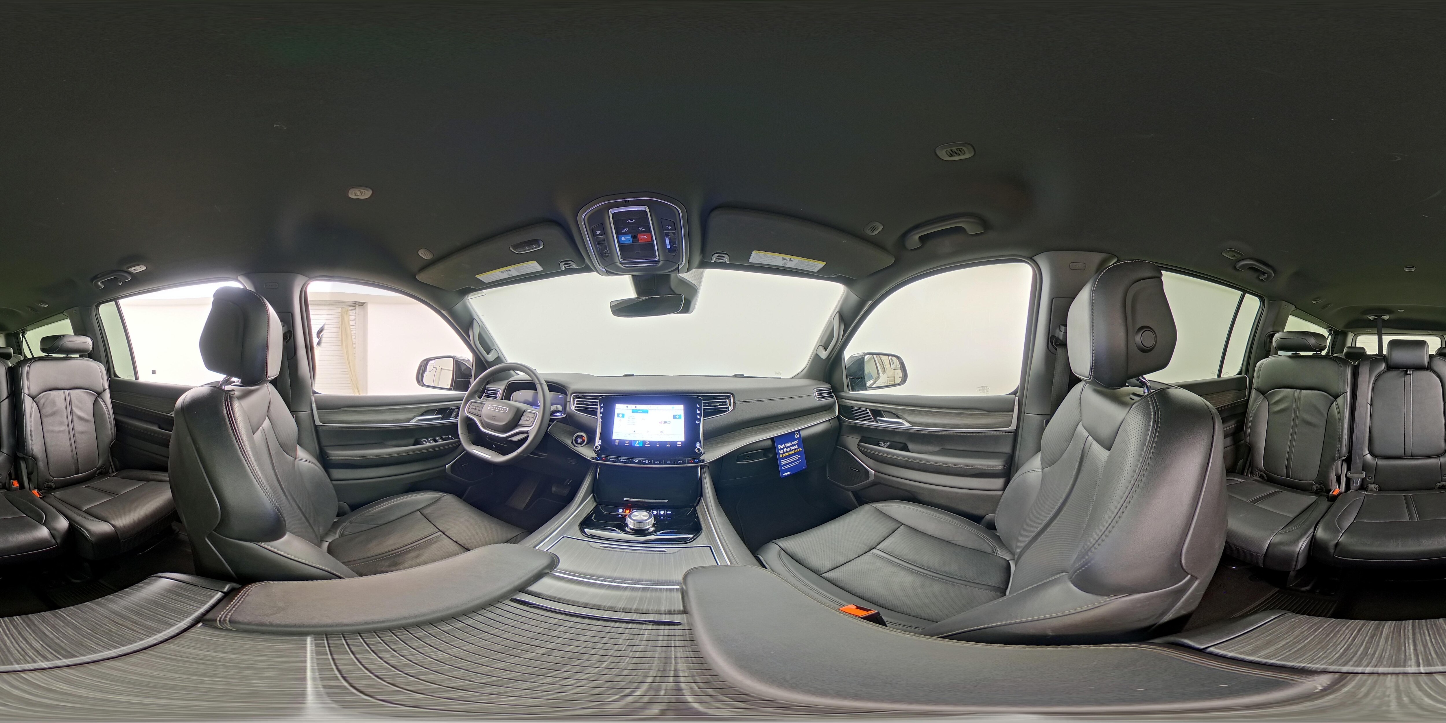 2024 Jeep Wagoneer L Series II - Photo 27