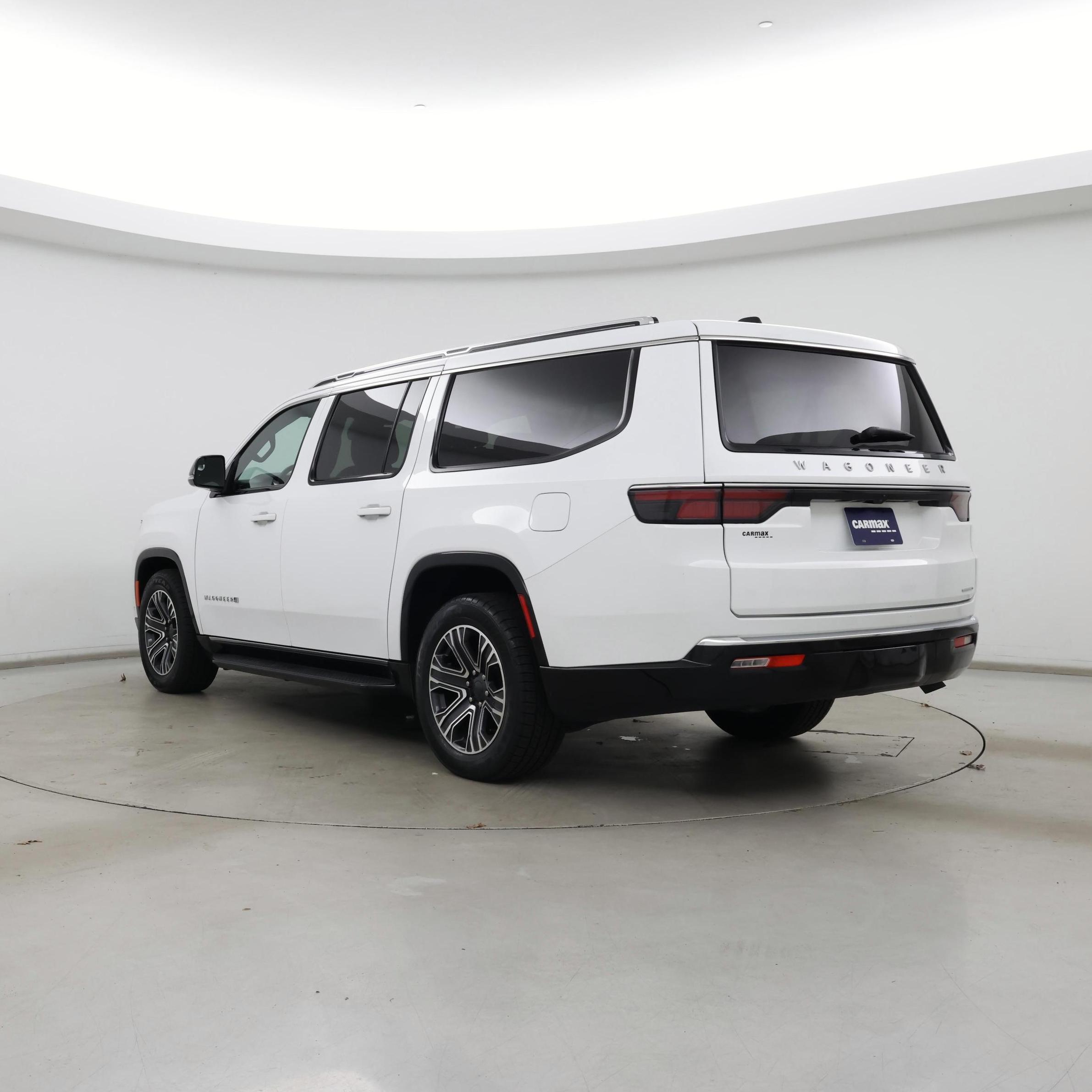 Thumbnail: 2024 Jeep Wagoneer - 2