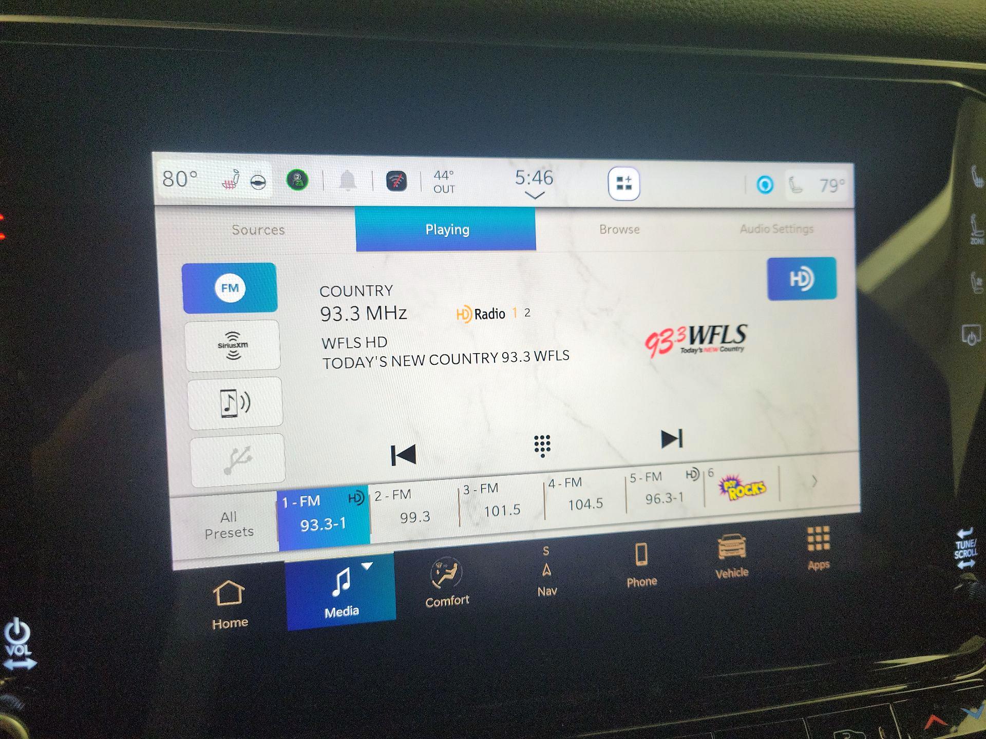 Thumbnail: 2024 Jeep Wagoneer - 16