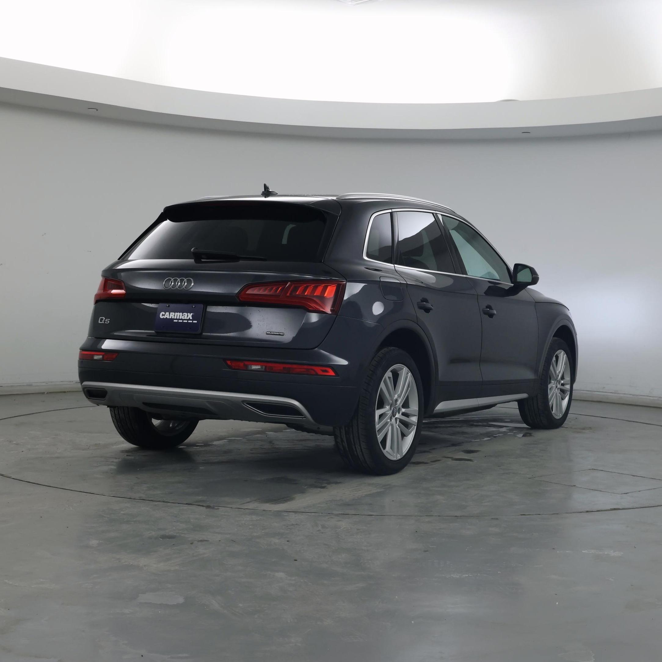 Thumbnail: 2020 Audi Q5 - 8