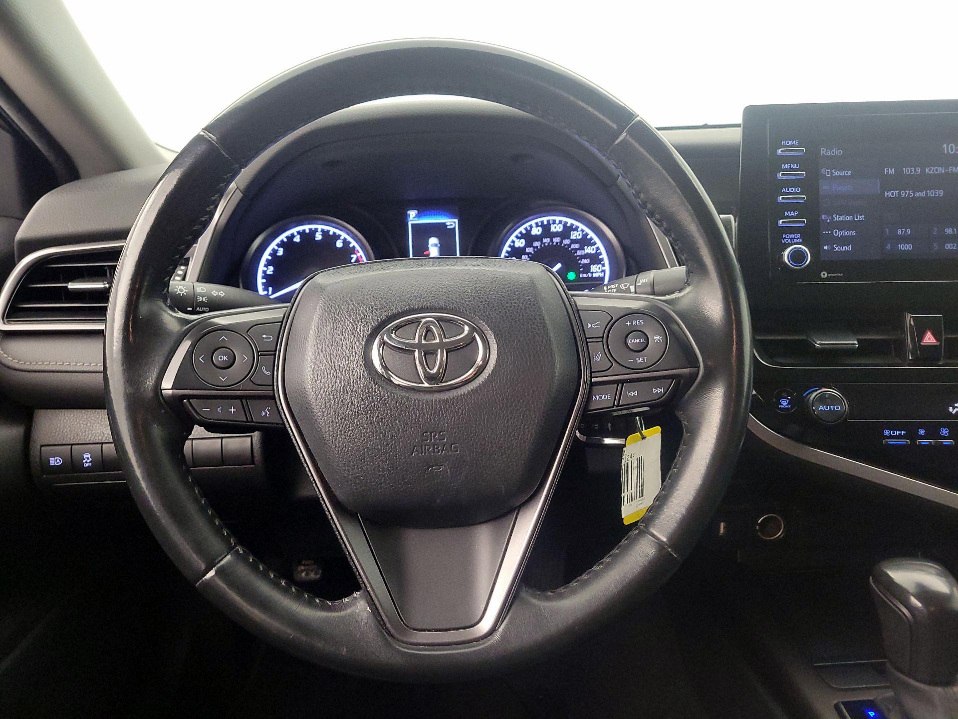 Thumbnail: 2023 Toyota Camry - 10