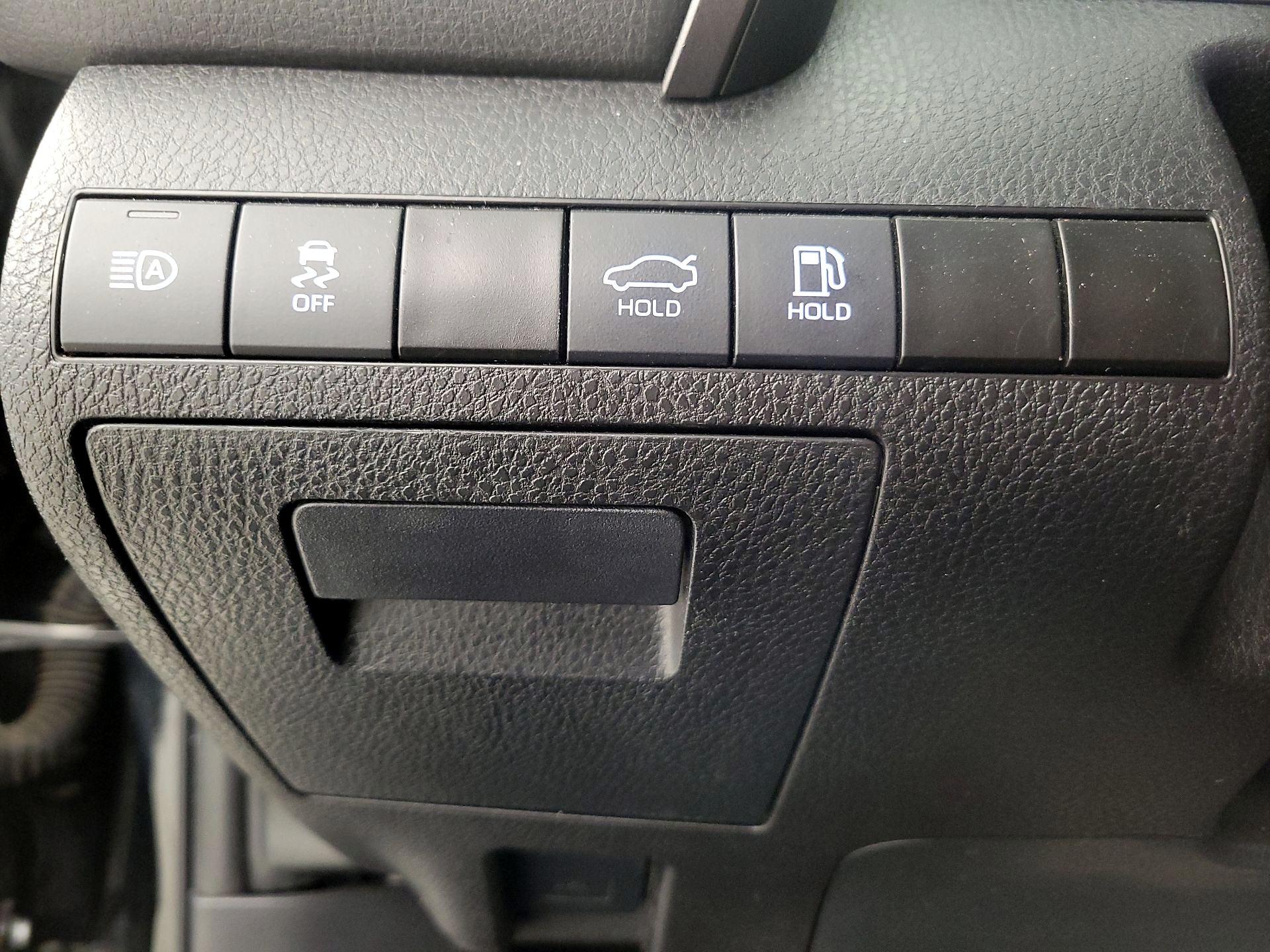 Thumbnail: 2023 Toyota Camry - 13