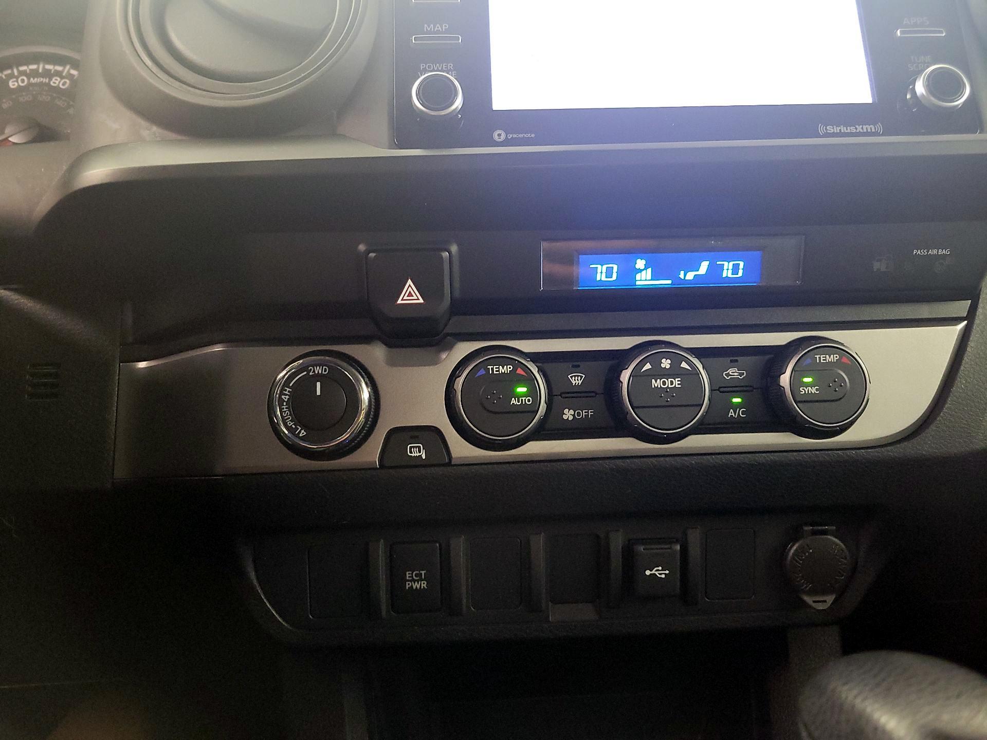 Thumbnail: 2022 Toyota Tacoma - 16