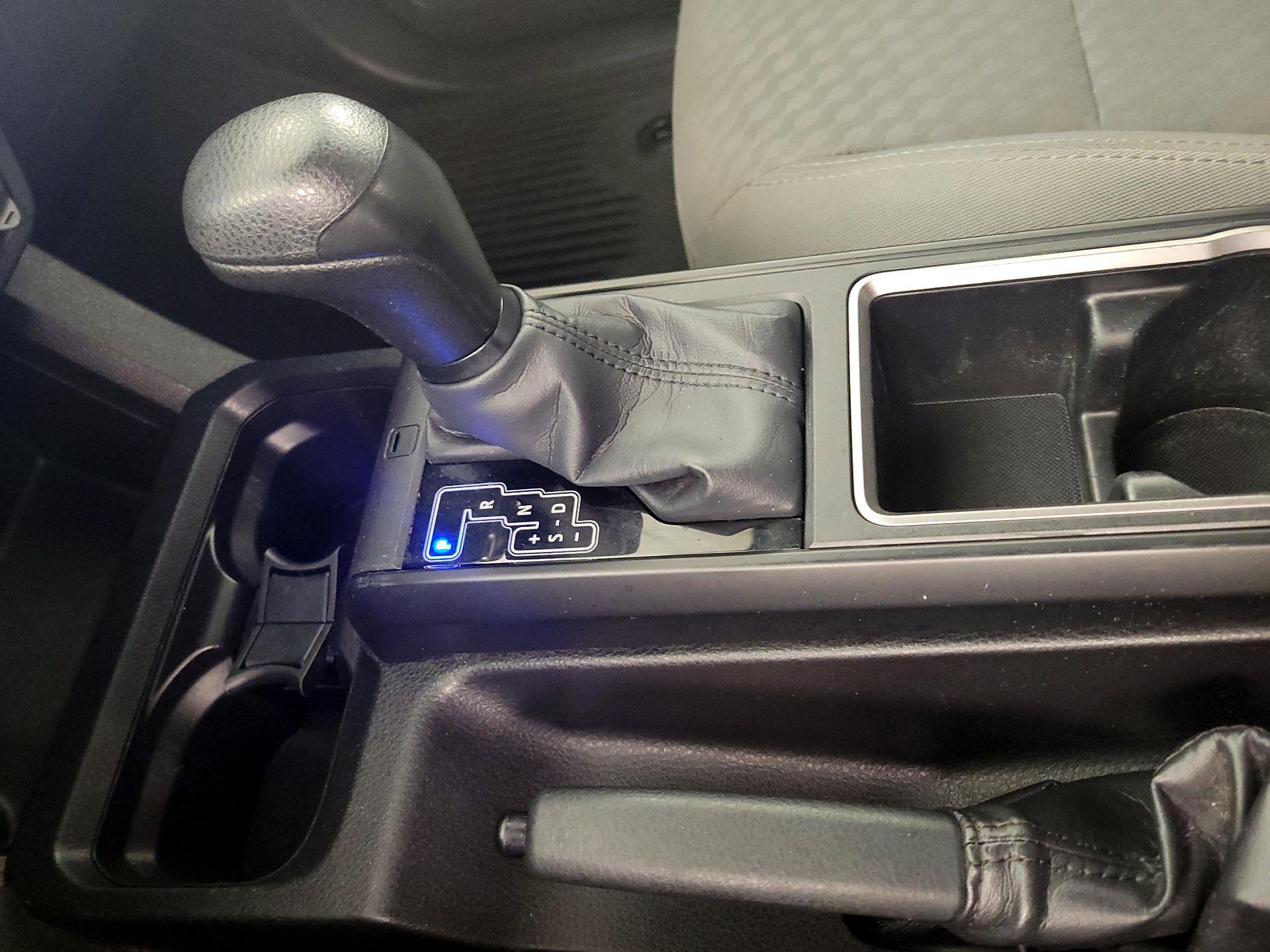 Thumbnail: 2022 Toyota Tacoma - 17