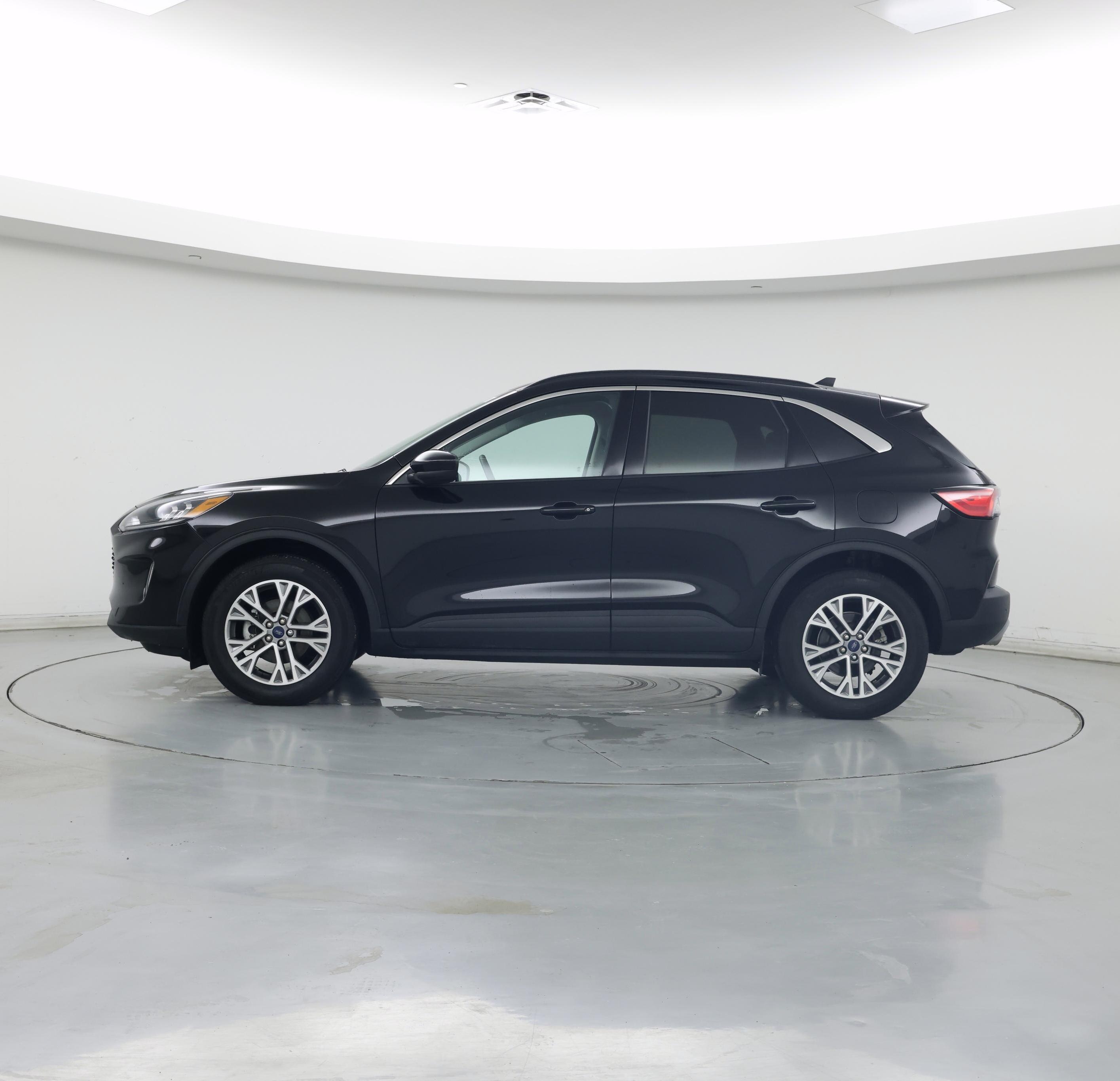 Thumbnail: 2022 Ford Escape - 3