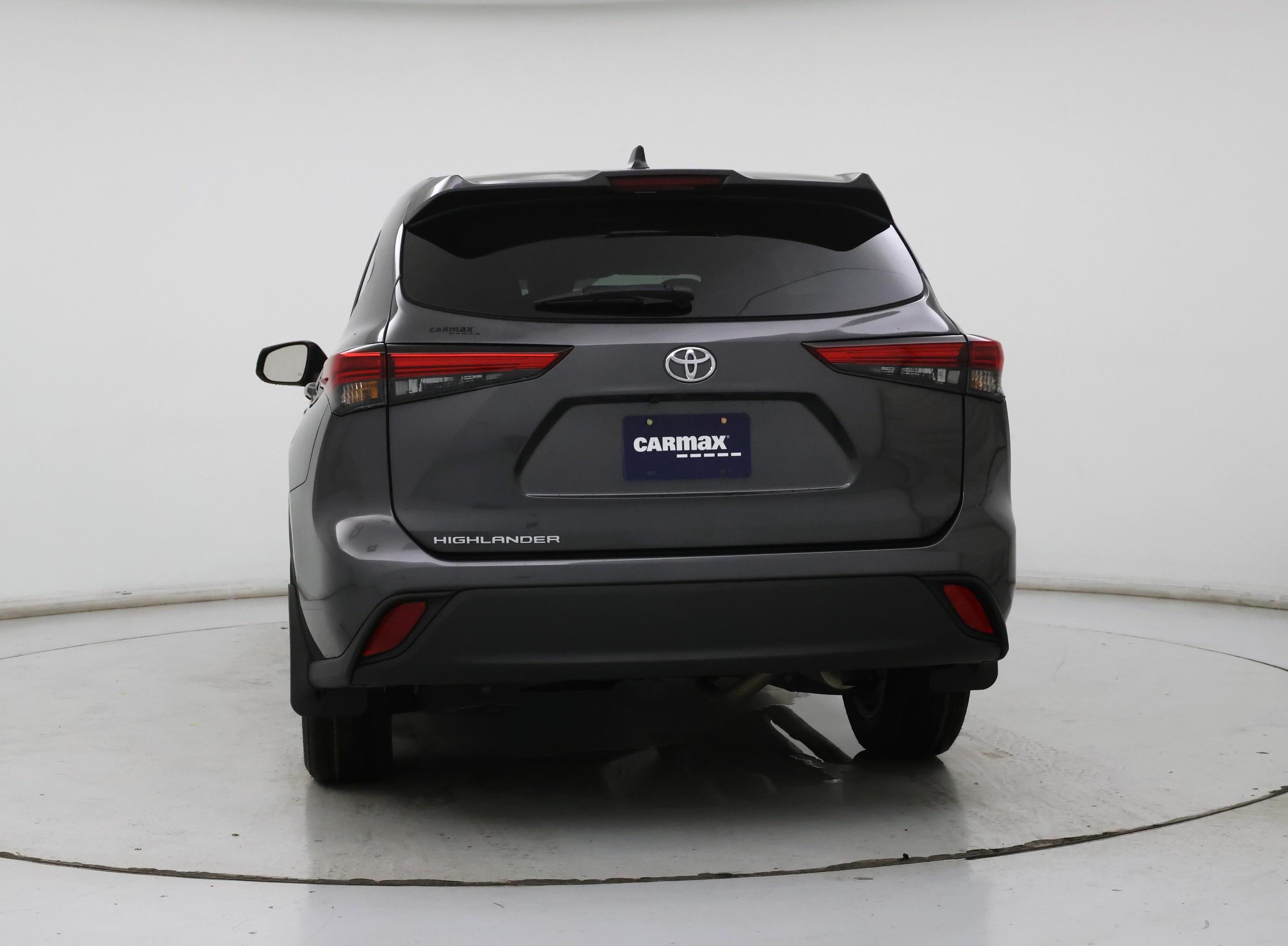 Thumbnail: 2023 Toyota Highlander - 6