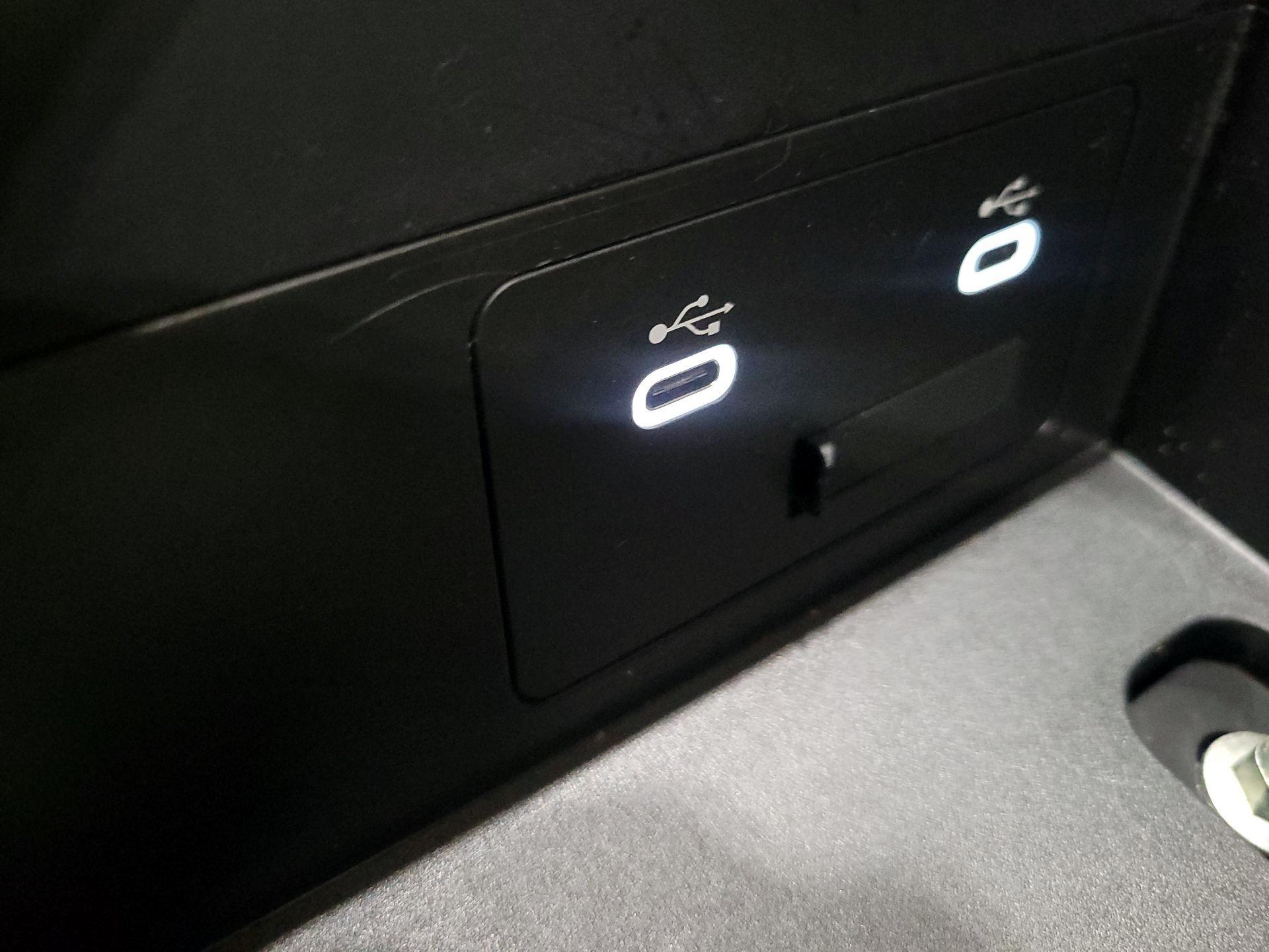 Thumbnail: 2024 Mazda CX-90 - 18