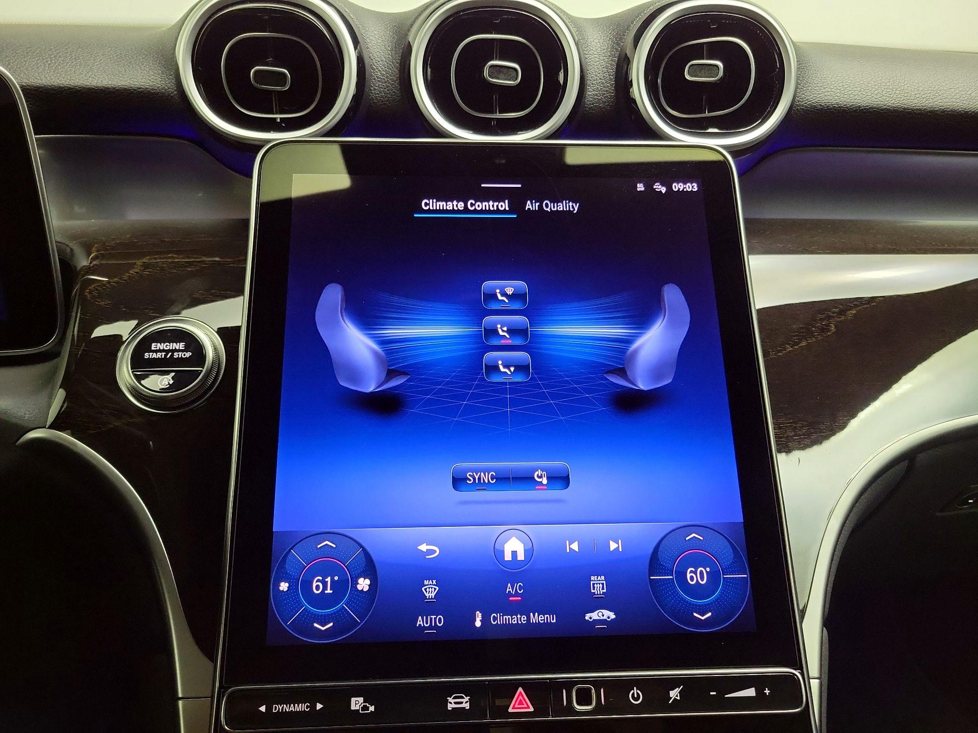 Thumbnail: 2025 Mercedes-Benz GLC - 16