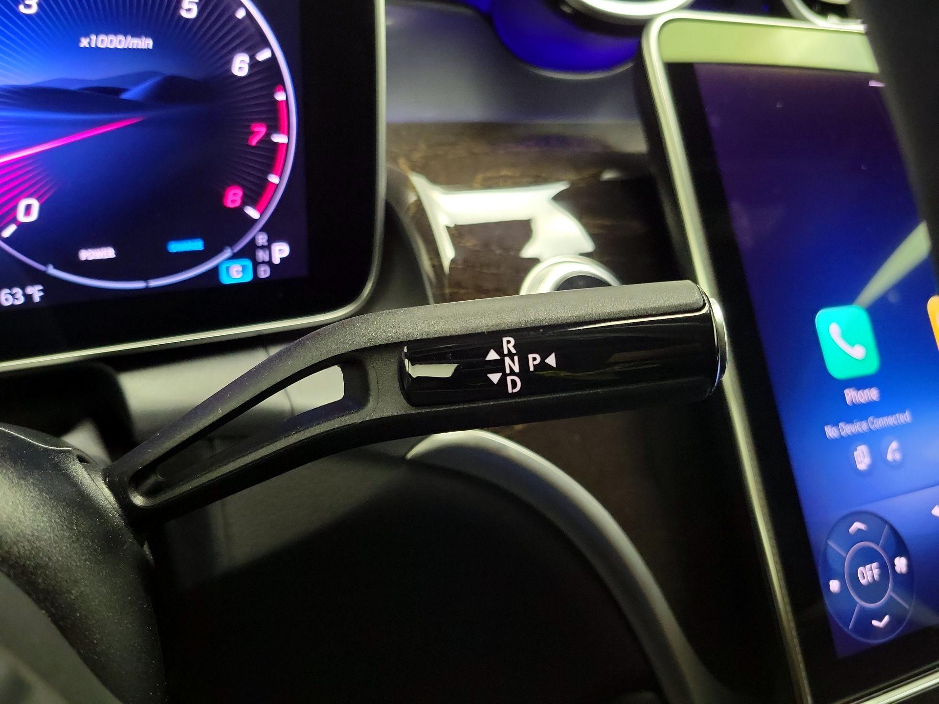 Thumbnail: 2025 Mercedes-Benz GLC - 17