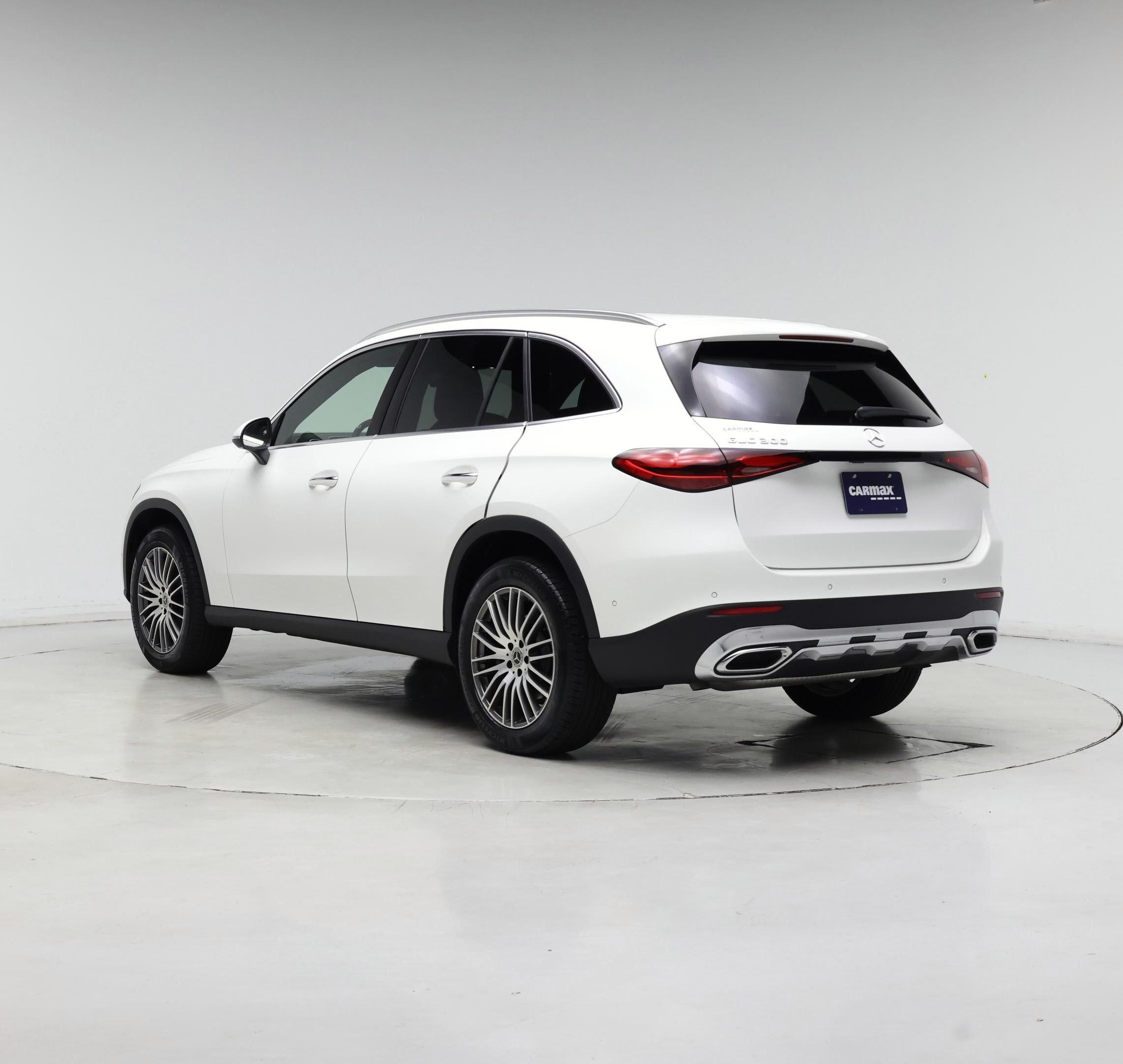 Thumbnail: 2025 Mercedes-Benz GLC - 2