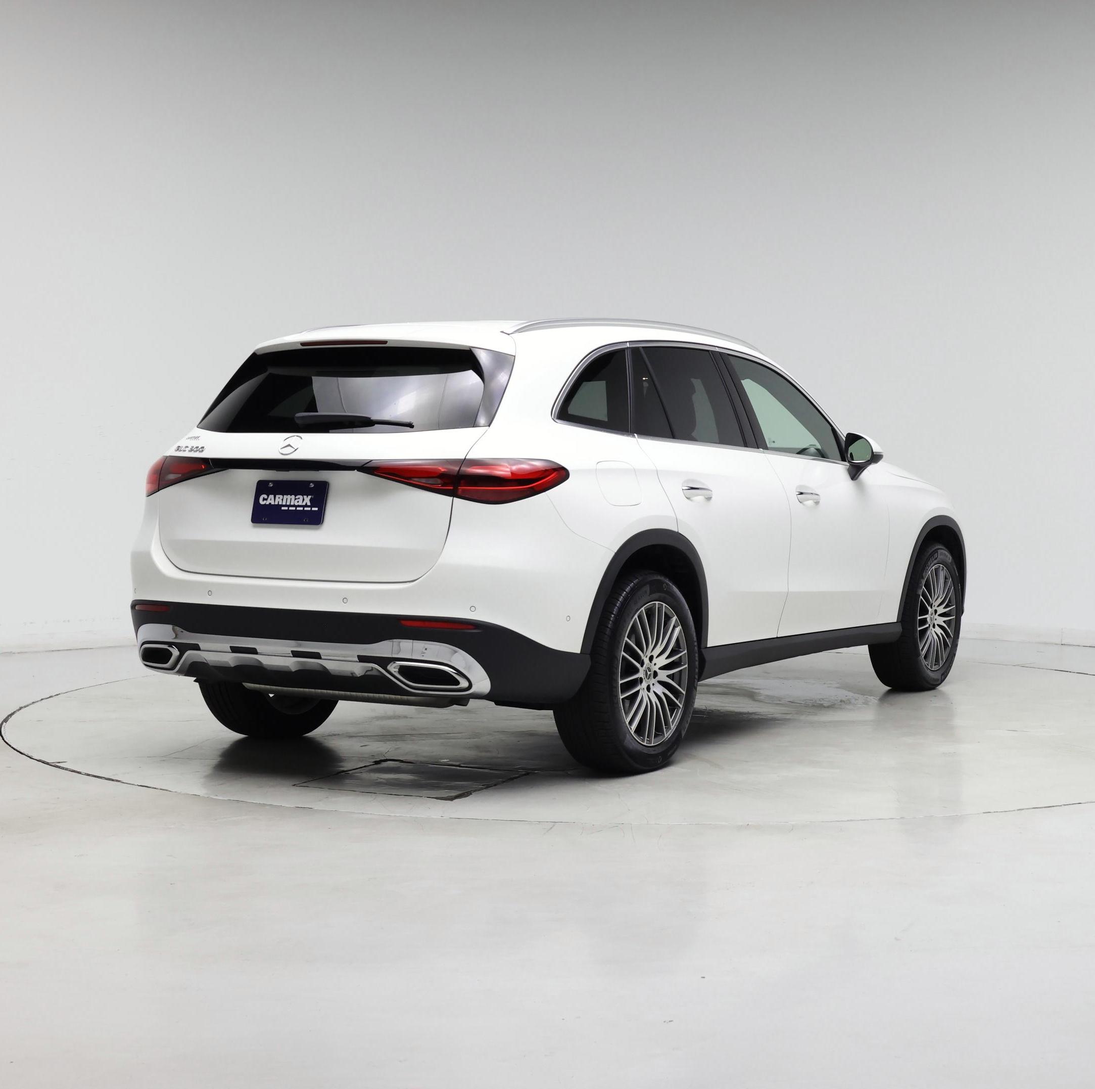 Thumbnail: 2025 Mercedes-Benz GLC - 8