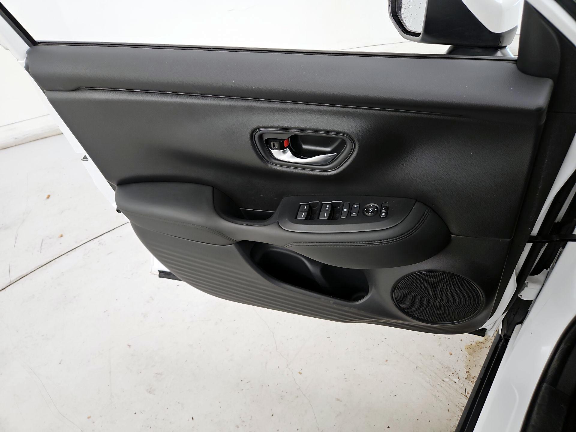 Thumbnail: 2026 Honda HR-V - 12