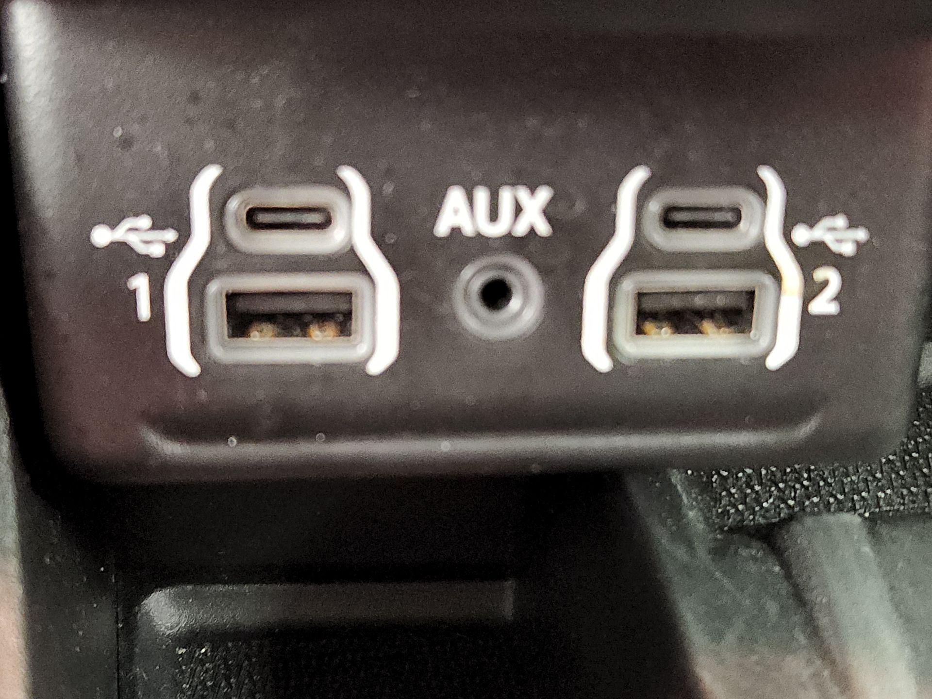 Thumbnail: 2023 Dodge Durango - 19