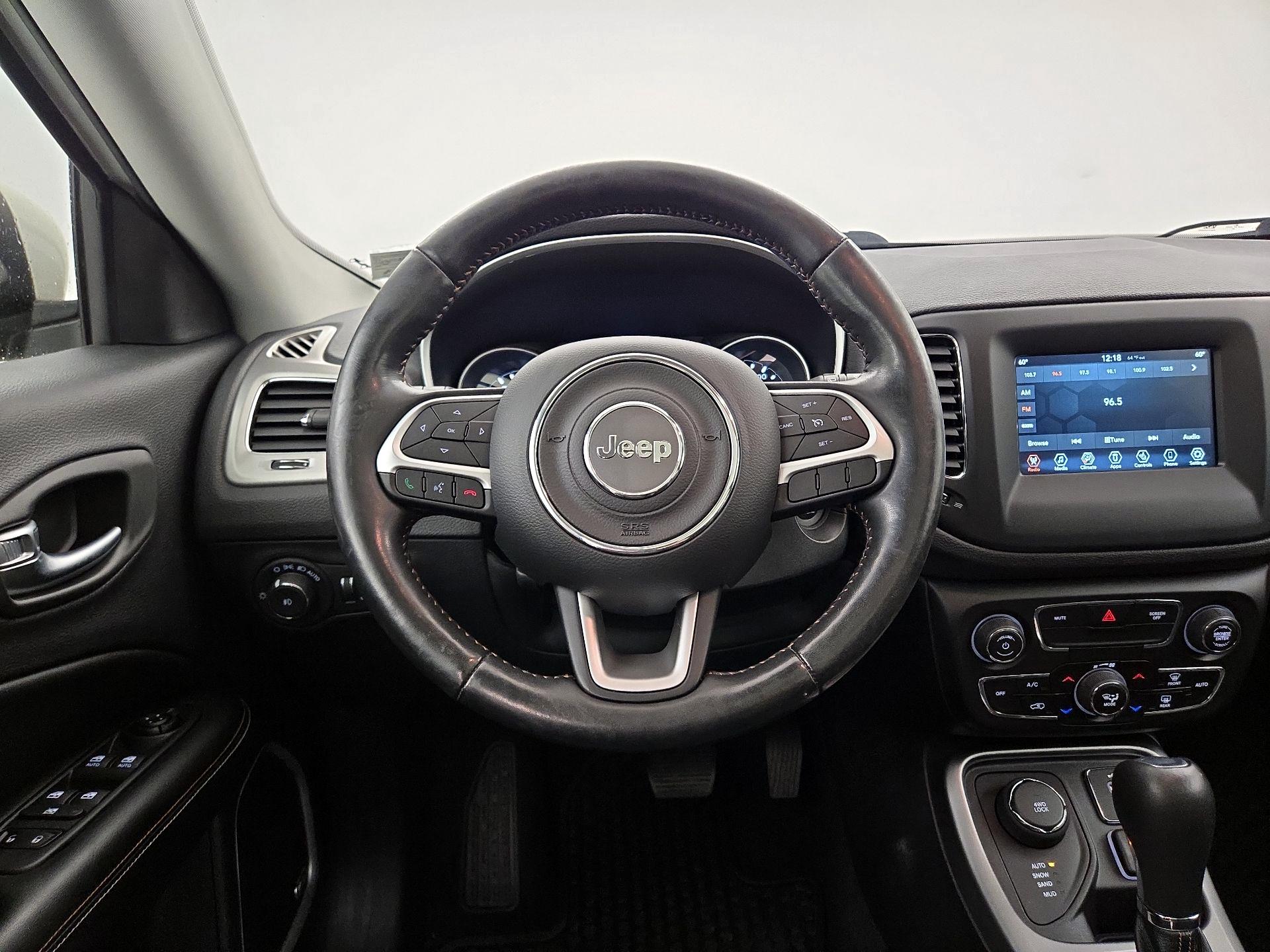 Thumbnail: 2021 Jeep Compass - 10