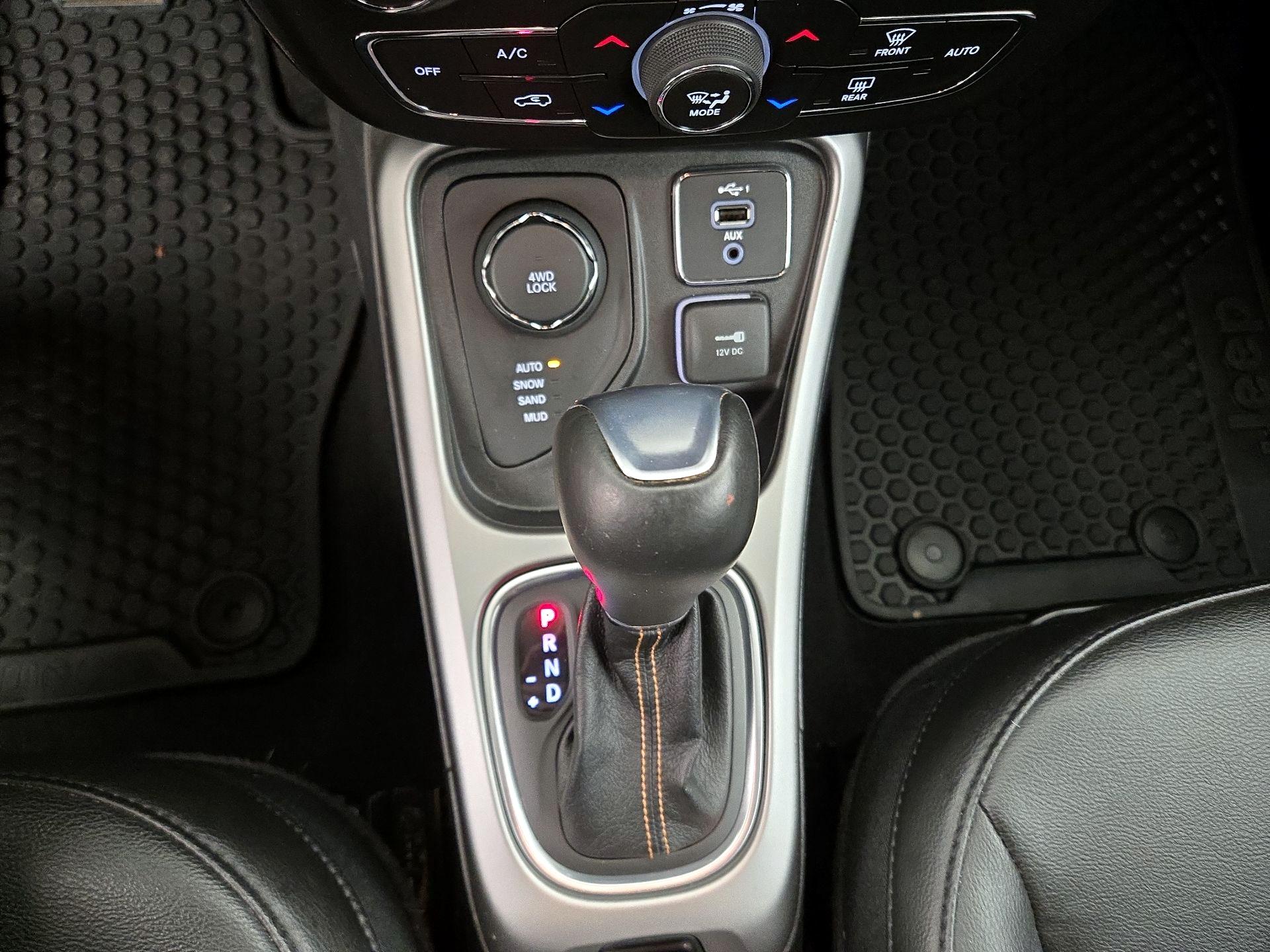 Thumbnail: 2021 Jeep Compass - 17