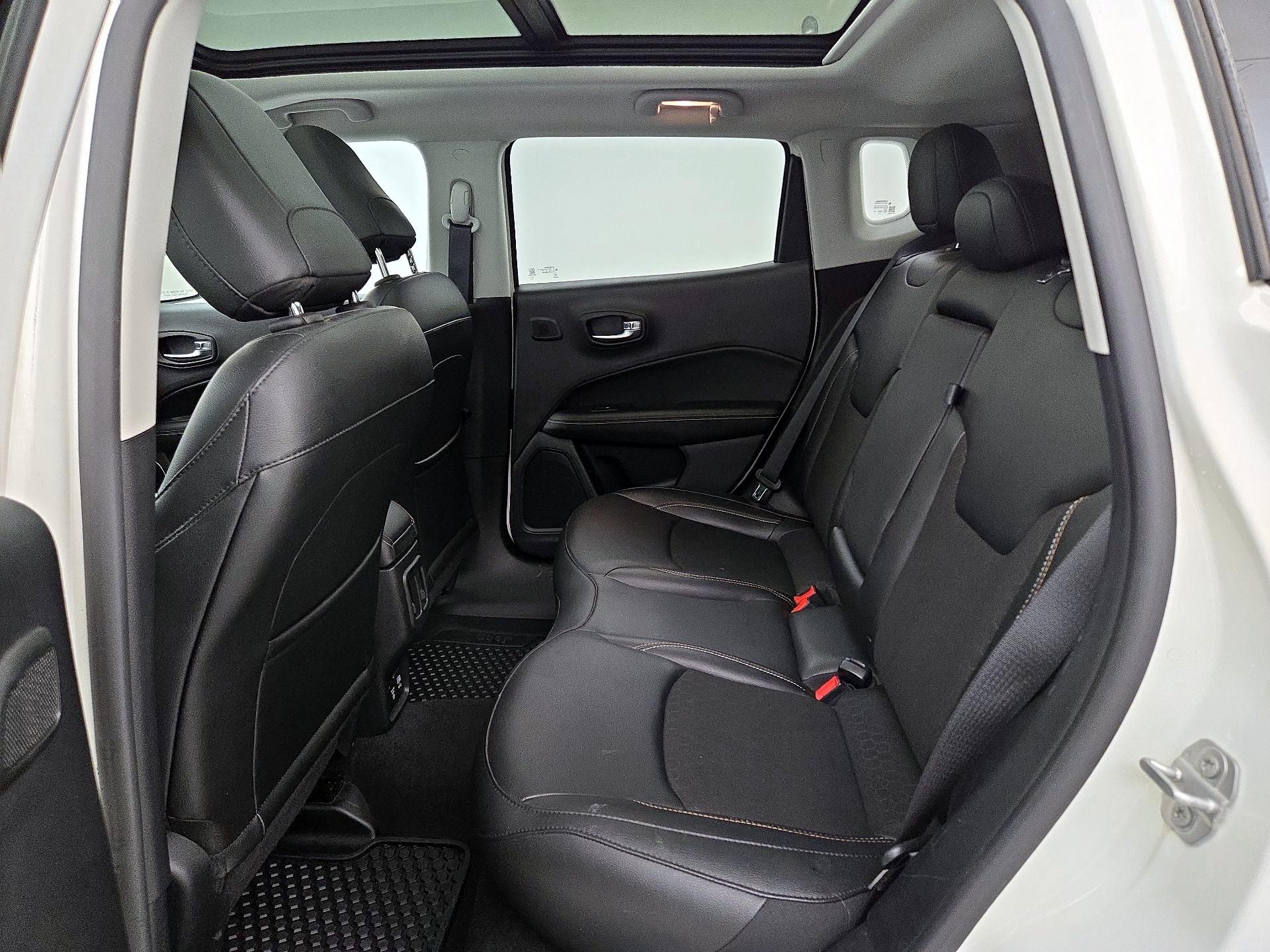 Thumbnail: 2021 Jeep Compass - 20