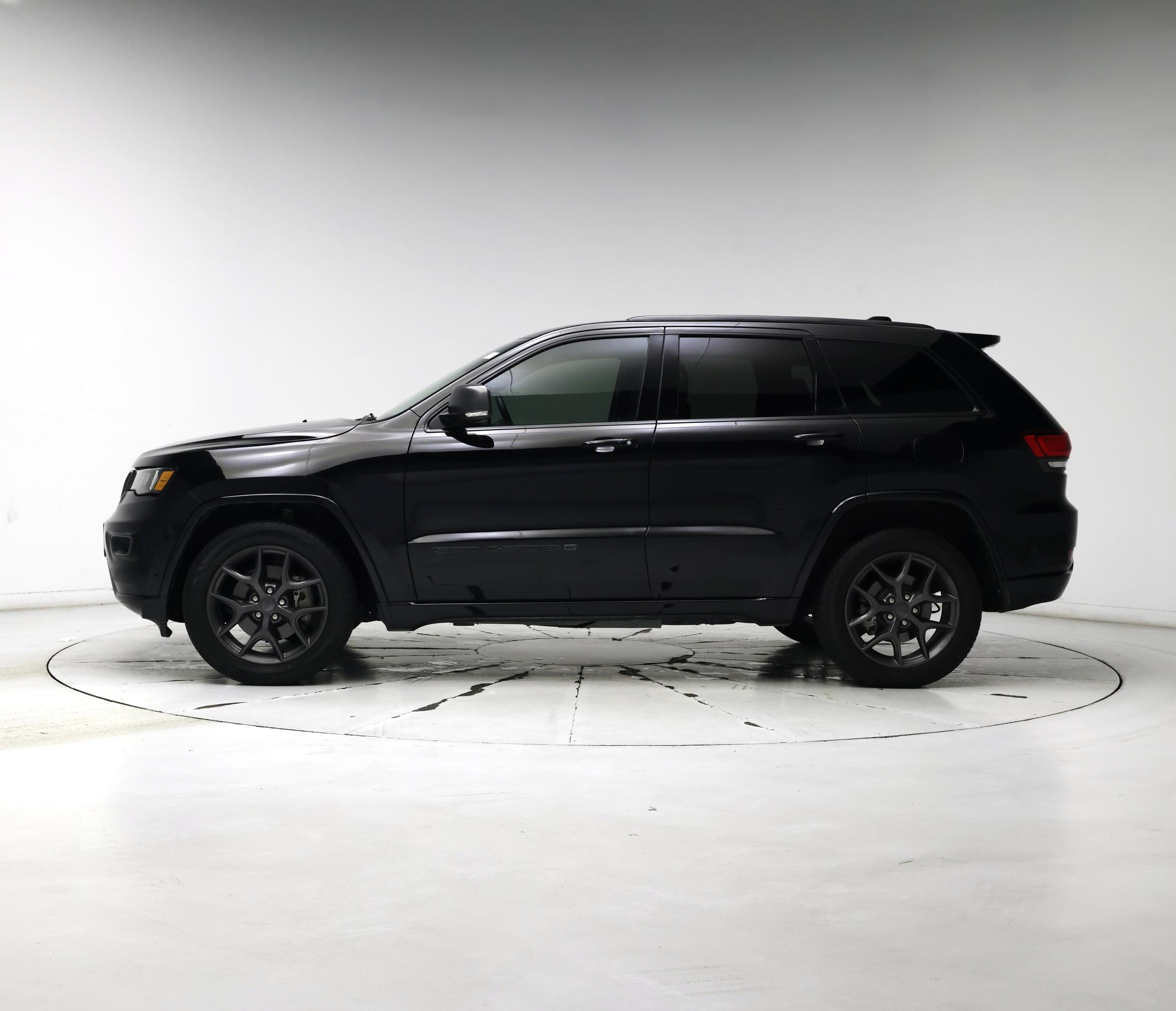 Thumbnail: 2021 Jeep Grand Cherokee - 3