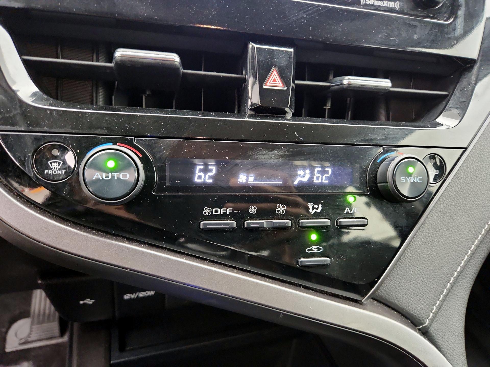 Thumbnail: 2023 Toyota Camry - 15