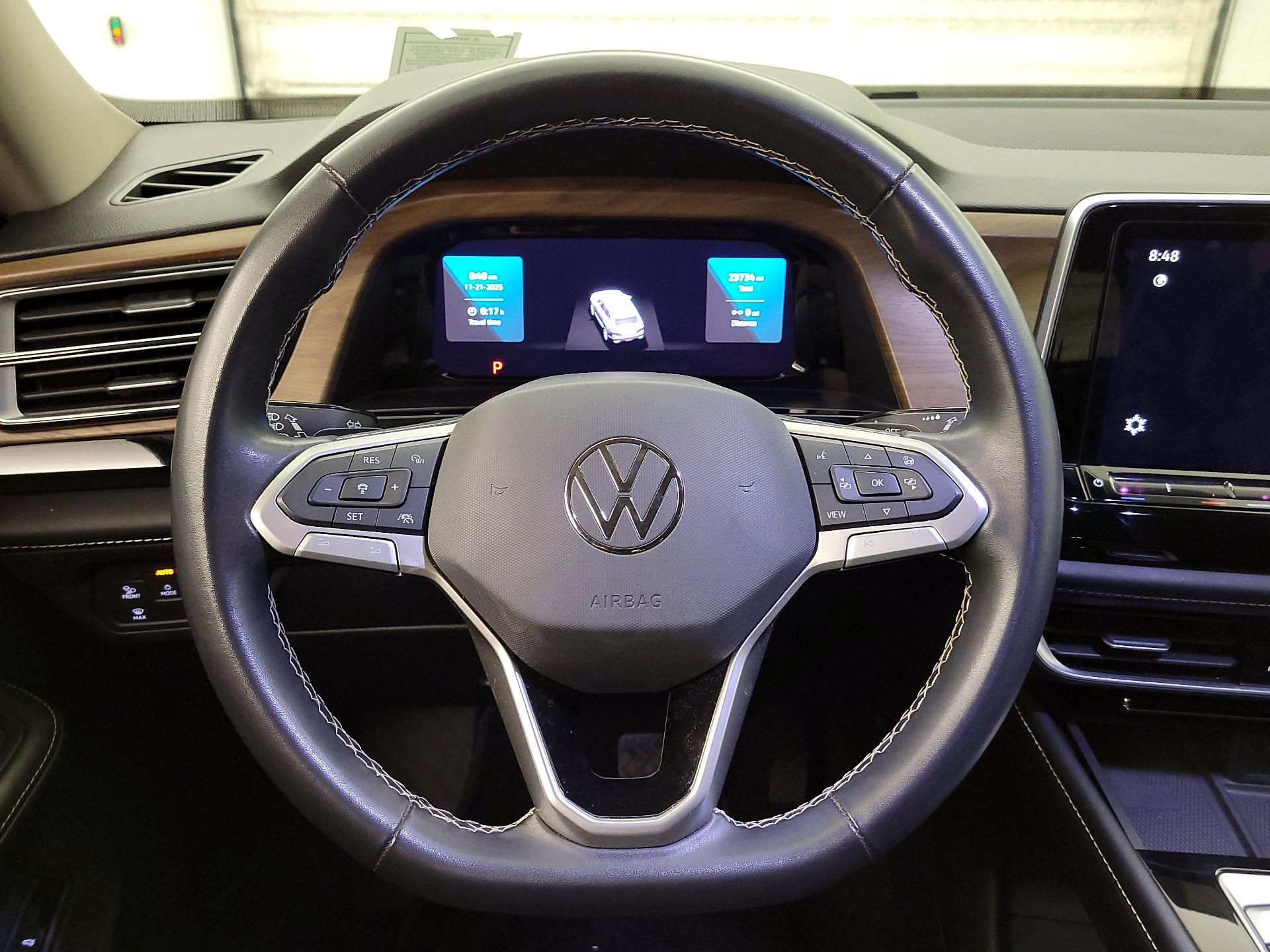 Thumbnail: 2024 Volkswagen Atlas - 10