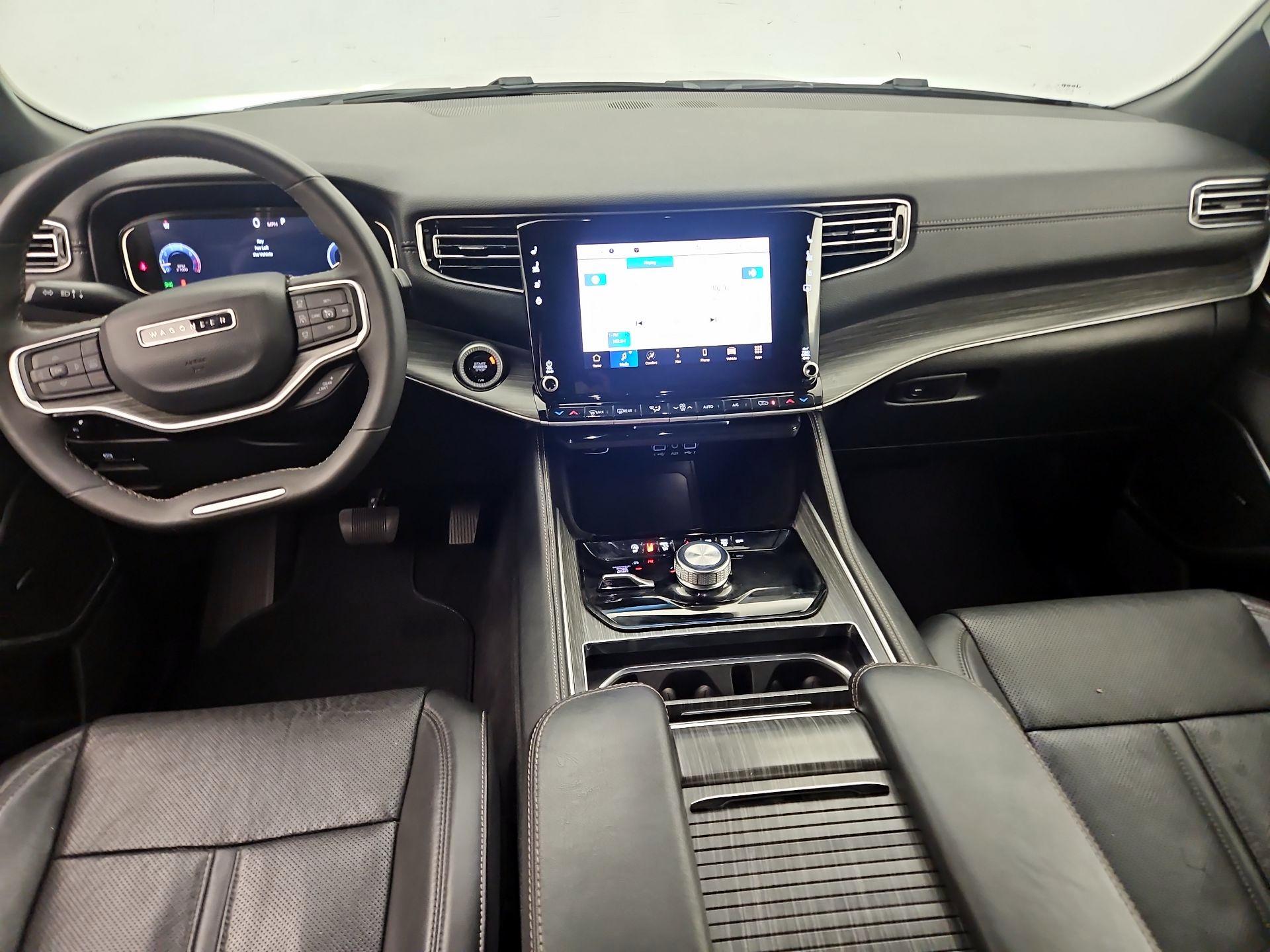 Thumbnail: 2024 Jeep Wagoneer - 9